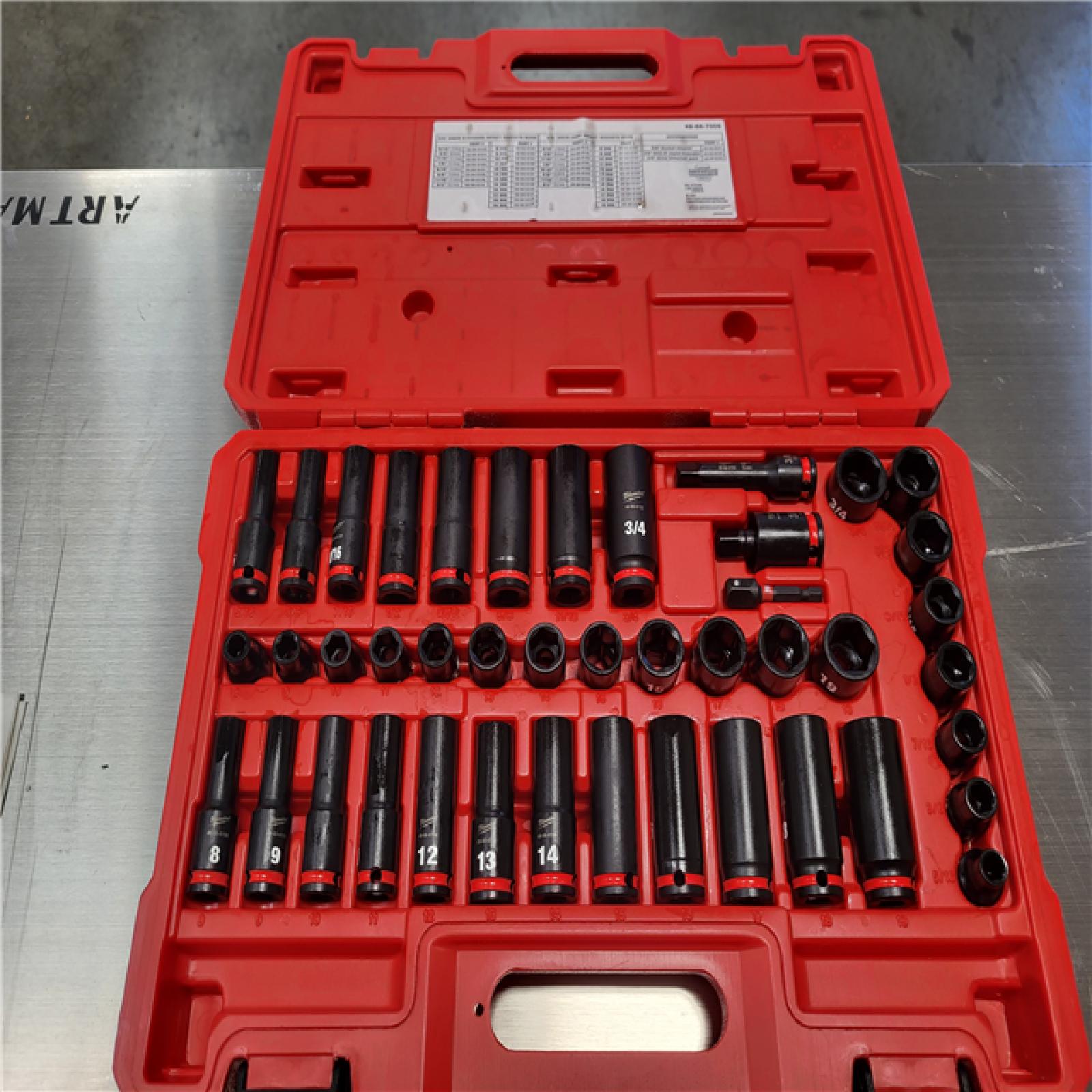 CALIFORNIA AS-IS MILWAUKEE 43 PCS 3/8 IMPACT SOCKET KIT