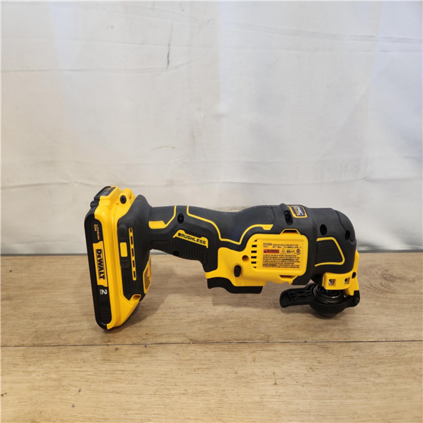 AS-IS- DEWALT ATOMIC 20V MAX Cordless Brushless Oscillating Multi Tool Kit