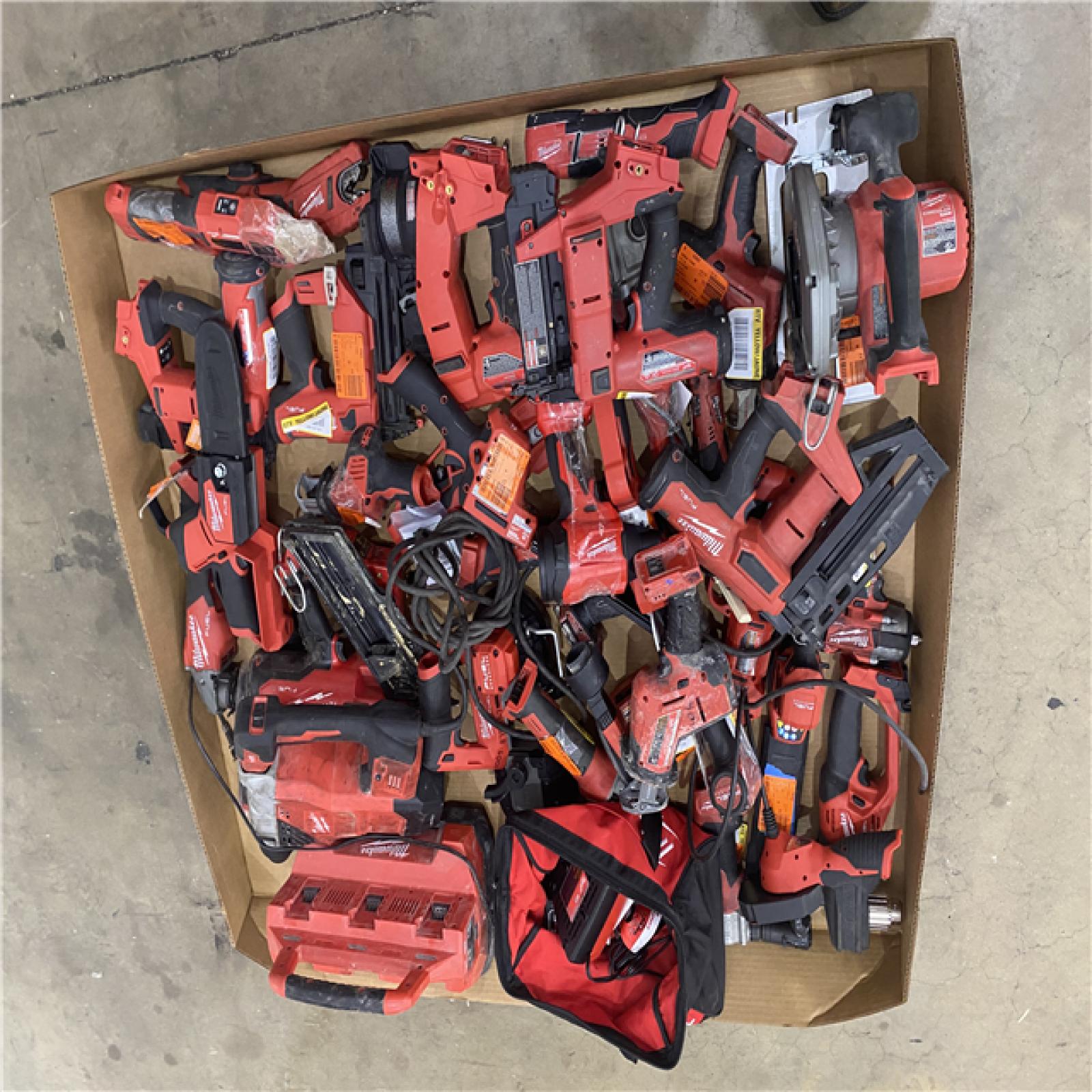 Houston Location AS IS - Tool Pallet