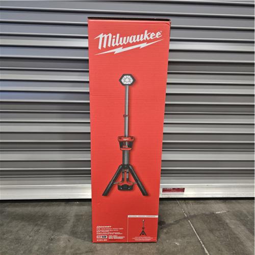 NEW! Milwaukee 18-Volt Lithium-Ion Cordless Rocket Dual Power Tower Light (Tool-Only)