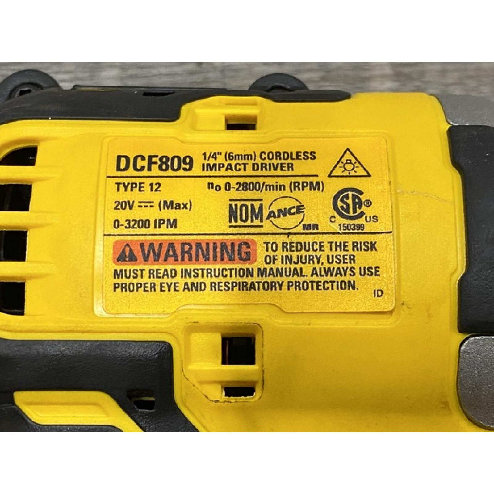 AS-IS DEWALT Atomic 20V Max Lithium-Ion Brushless Cordless Compact 1/4 in. Impact Driver Kit