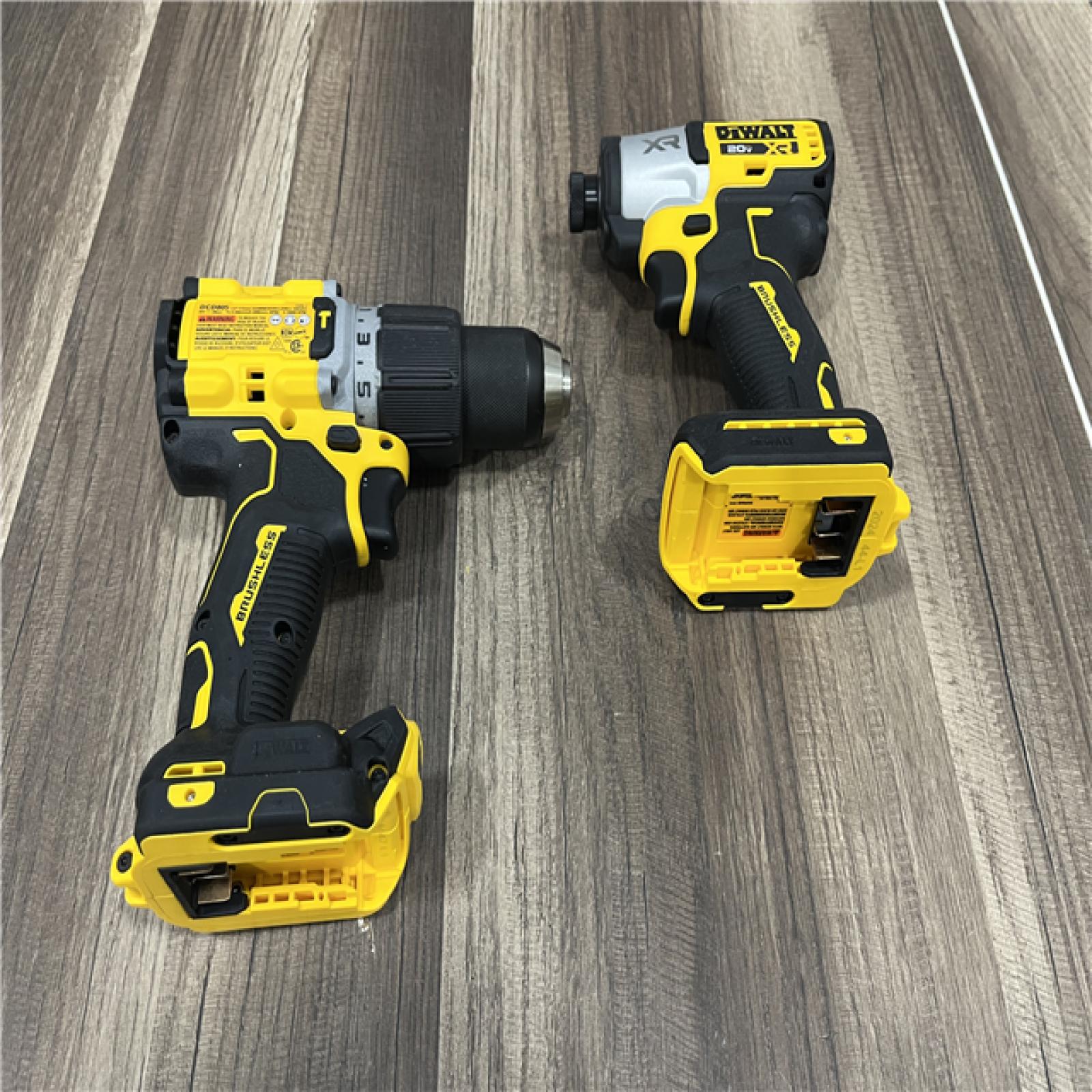 AS-IS DEWALT  20-Volt XR Lithium-Ion 6-Tool Cordless Combo Kit with (2) 5.0 Ah Battery Packs and Charger