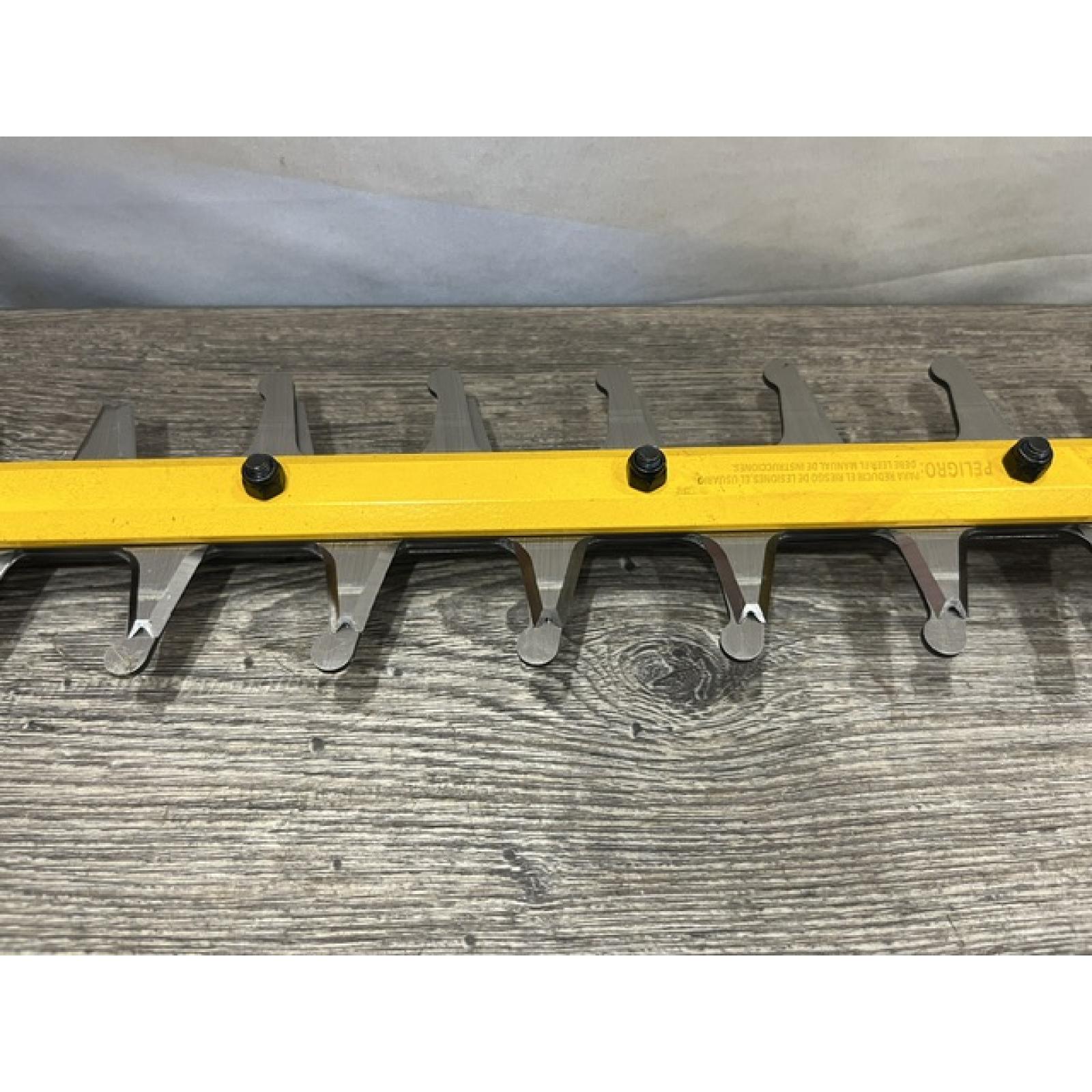 AS-IS DEWALT FLEXVOLT 60V MAX 26 in. Brushless Cordless Battery Powered Hedge Trimmer (Tool Only)