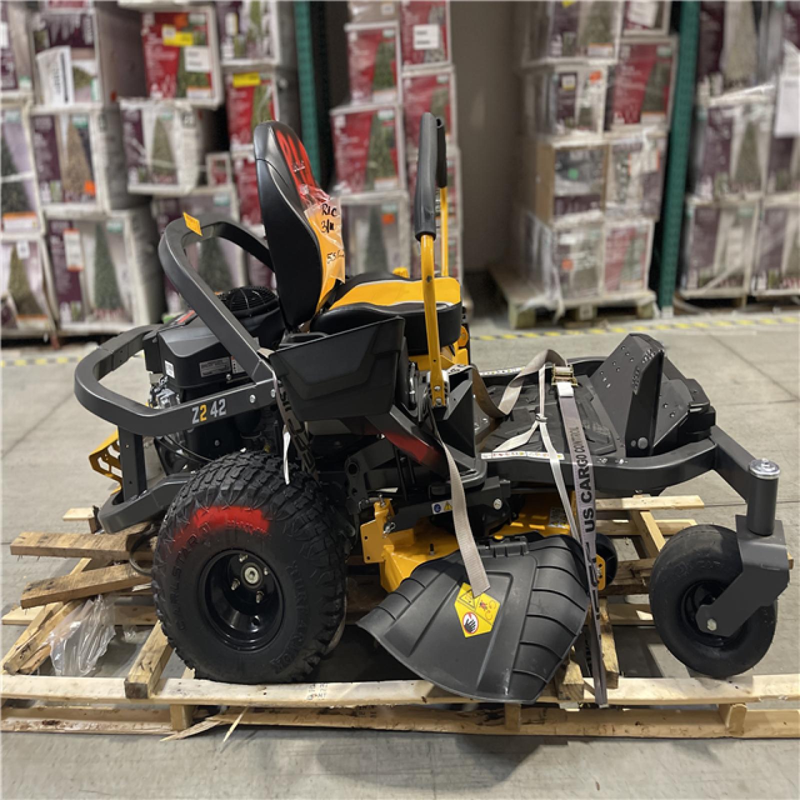 DALLAS LOCATION - CLUB CADET ULTIMA Z2 42 IN