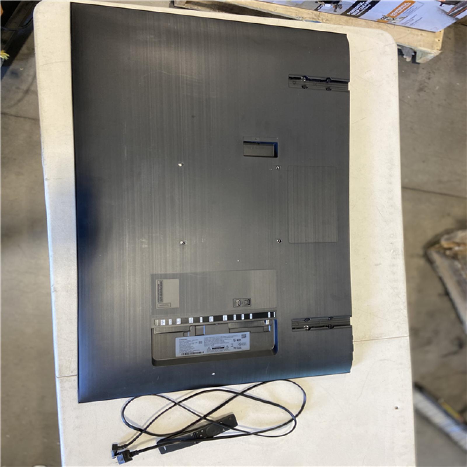 AS-IS - Samsung AU8000 HG43AU800NF 43 Smart LED-LCD TV - 4K UHDTV - Black