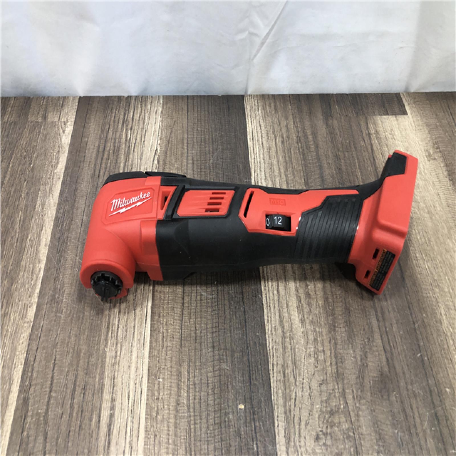 AS-IS Milwaukee 18V Lithium-Ion Cordless Oscillating Multi-Tool (Tool-Only)