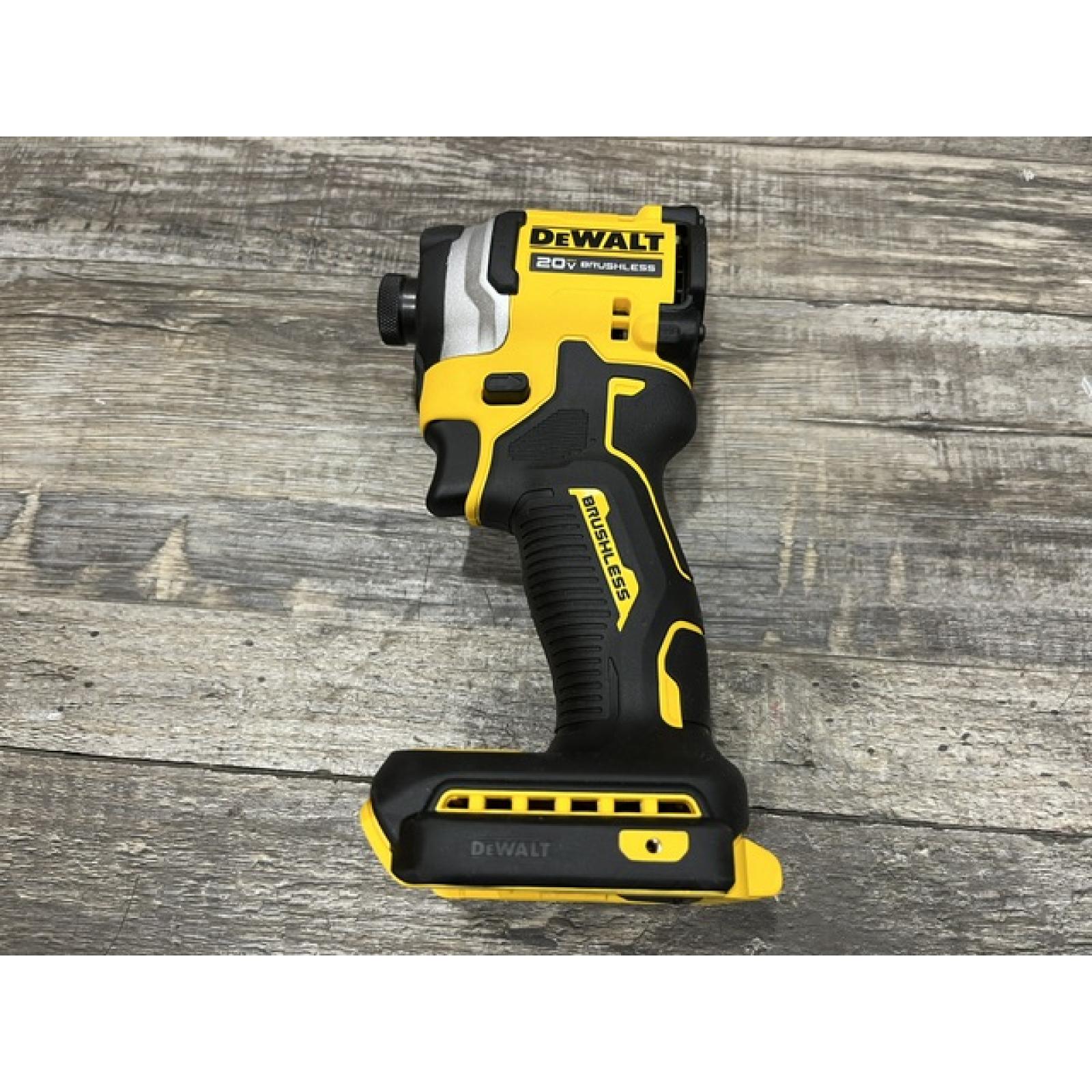 AS-IS DEWALT ATOMIC 20V MAX Lithium-Ion Cordless 1/4 in. Brushless Impact Driver Kit