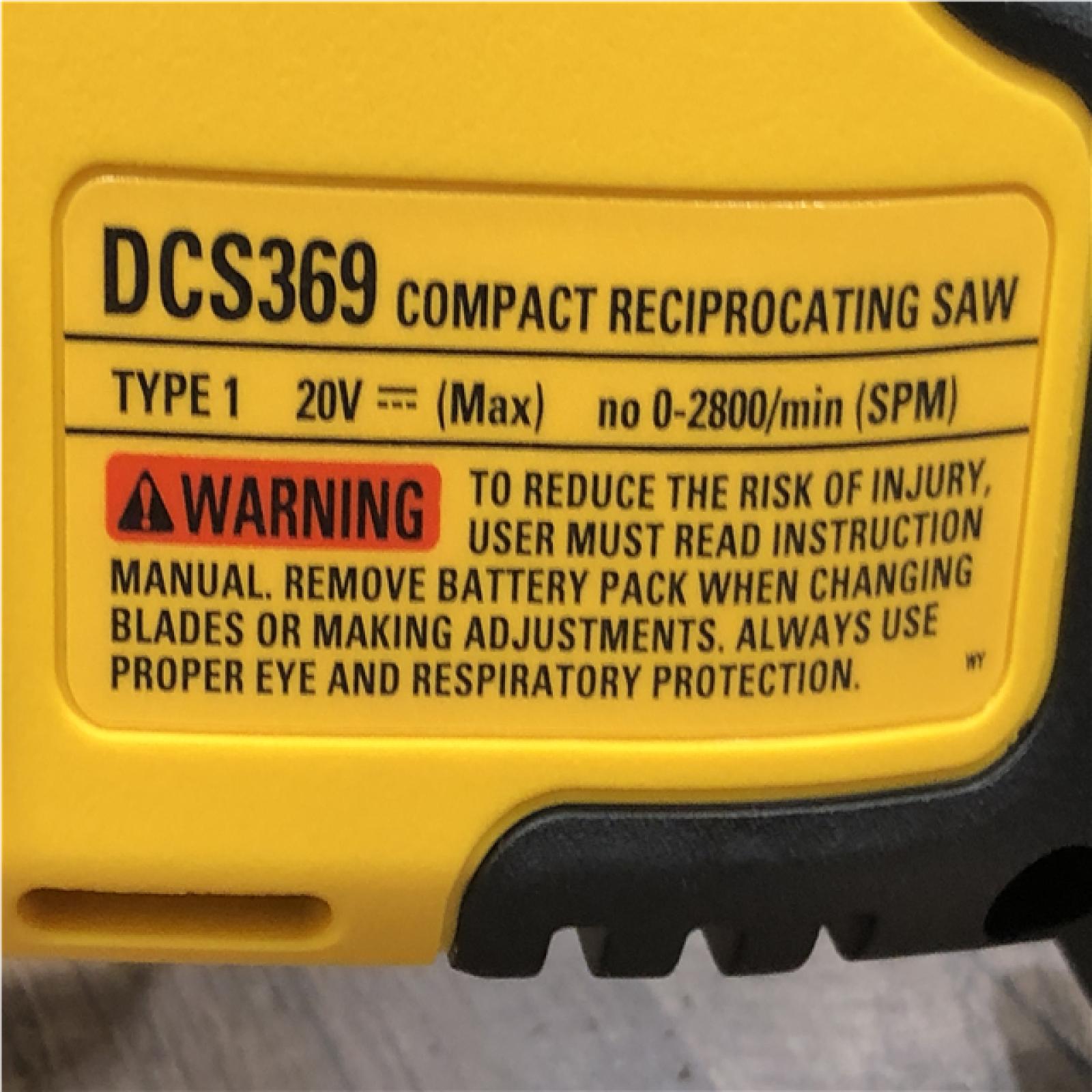 AS-IS DEWALT ATOMIC 20-Volt Lithium-Ion Cordless Brushless (4-Tool) Combo Kit