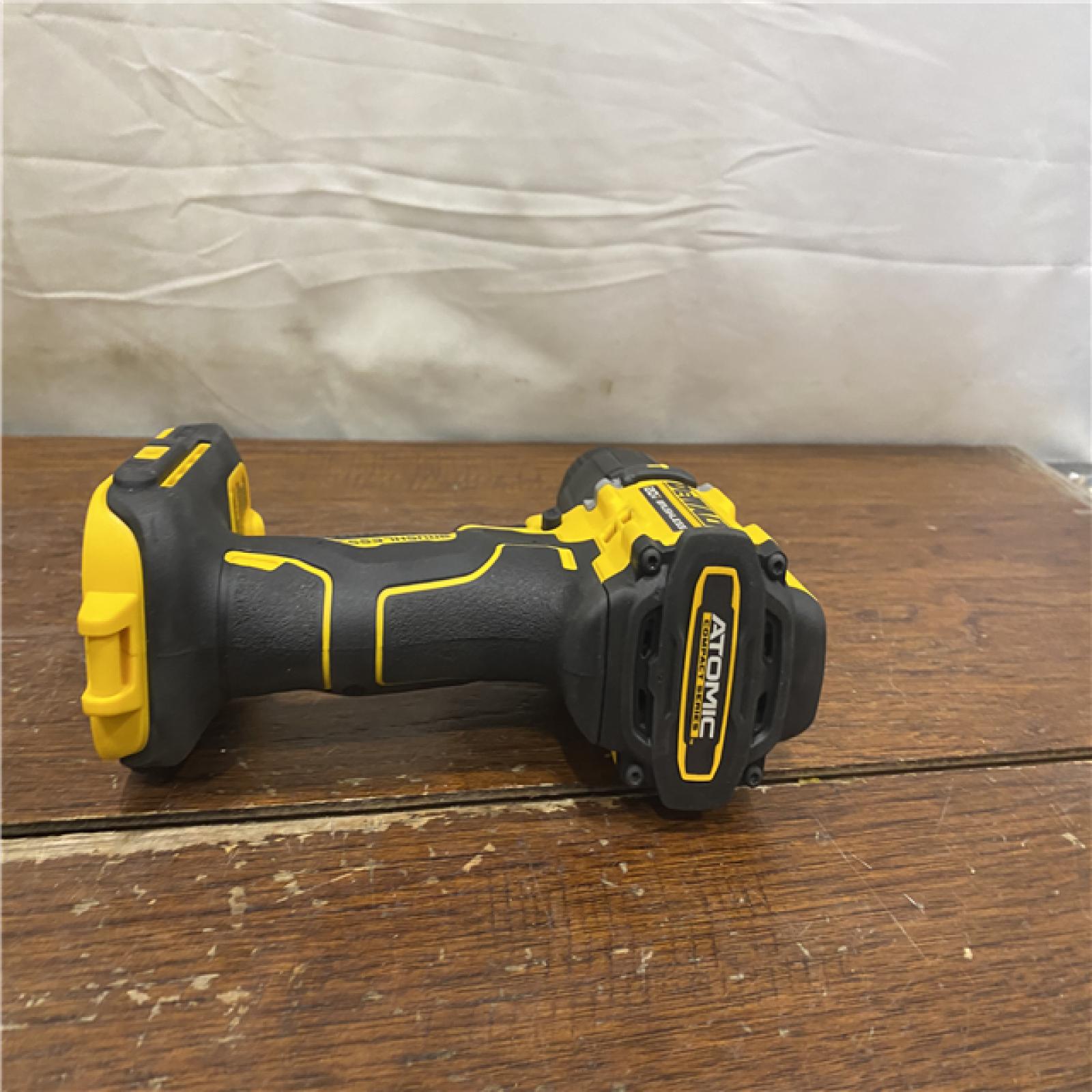 AS-IS DEWALT ATOMIC 20-Volt Lithium-Ion Cordless 1/2 in. Compact Hammer Drill with 3.0Ah Battery, Charger and Bag
