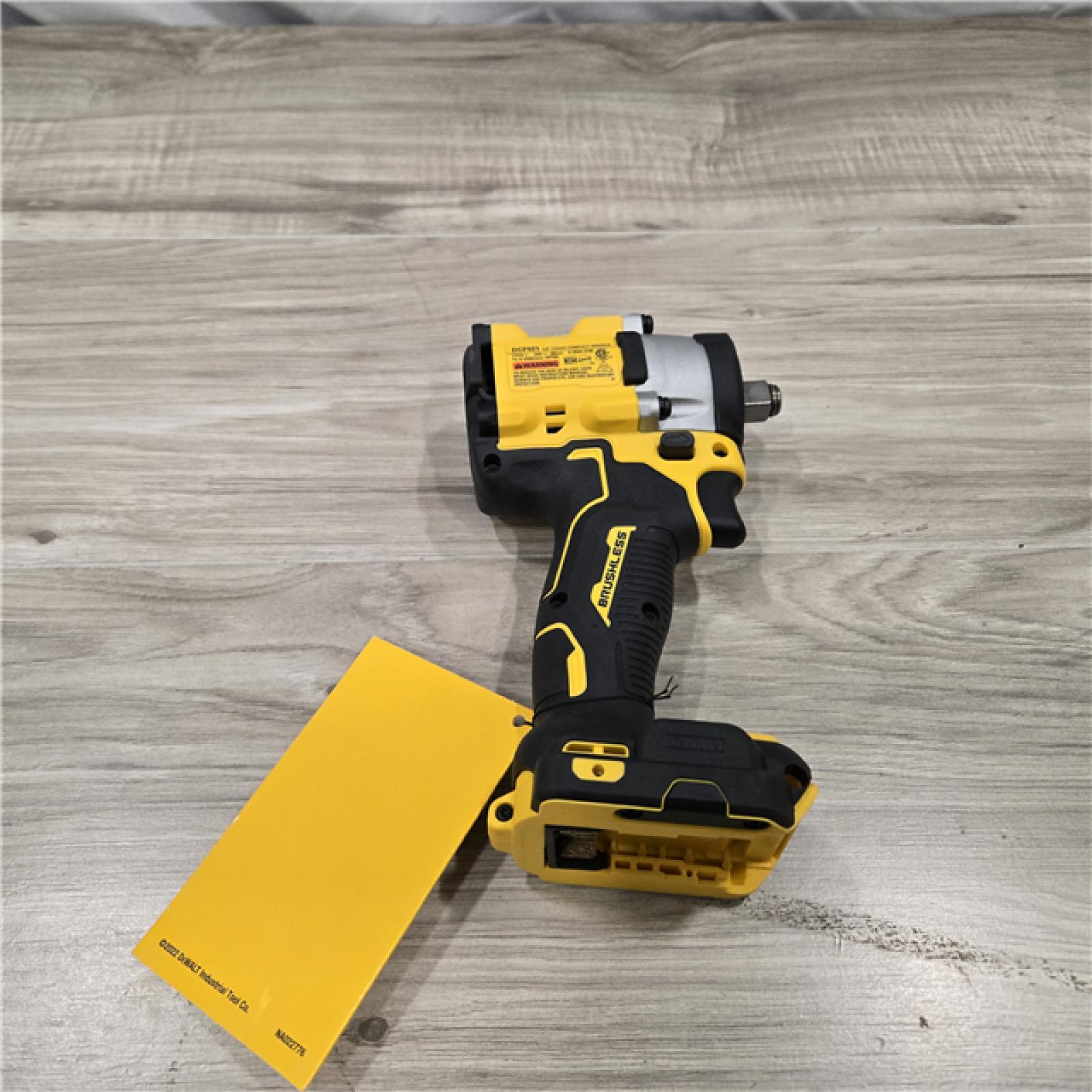 LIKE NEW! - DEWALT ATOMIC 20V MAX Cordless Impact Wrench (Tool Only)