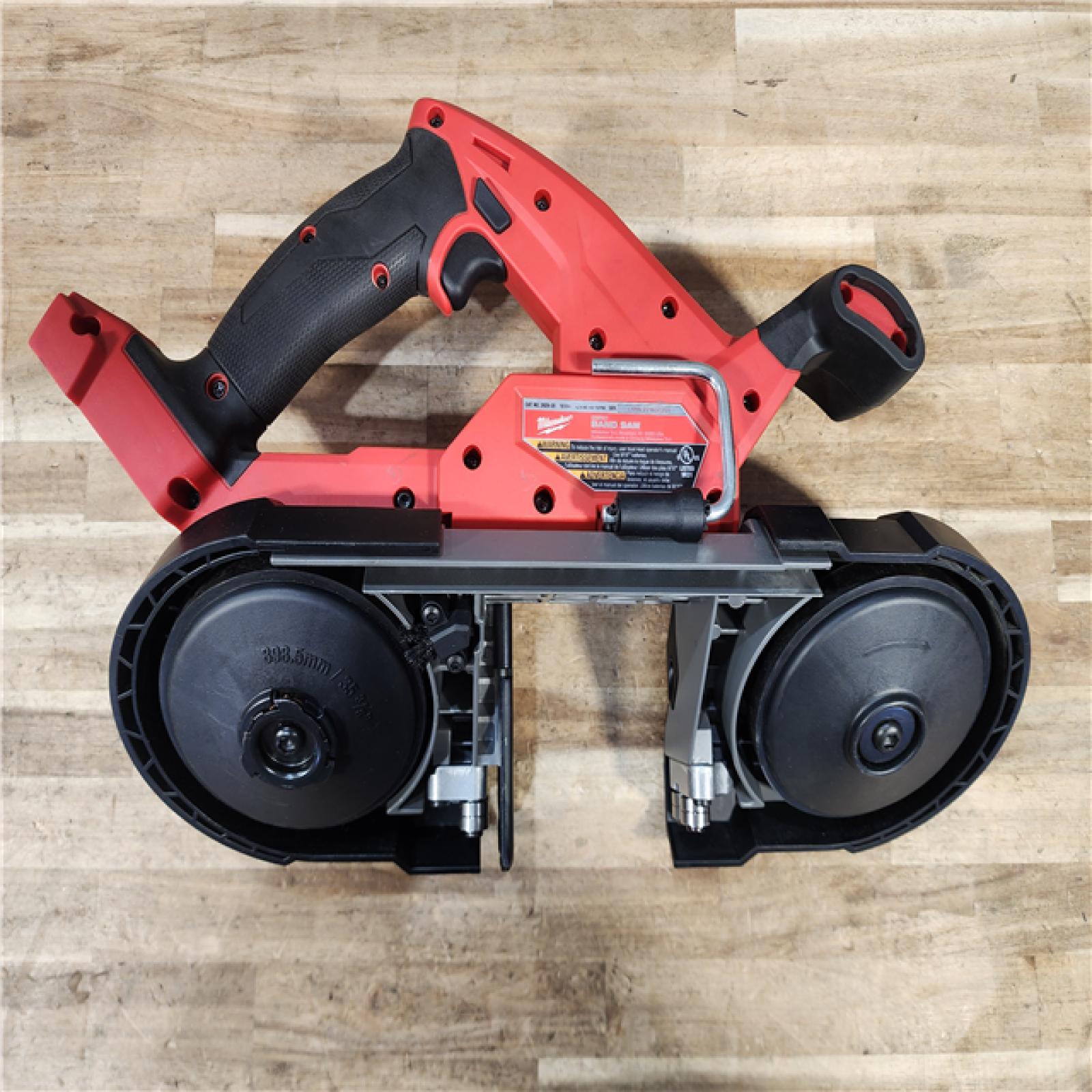 HOUSTON LOCATION - AS-IS Milwaukee FUEL 18V Lithium-Ion Brushless Cordless Compact Bandsaw (Tool-Only)