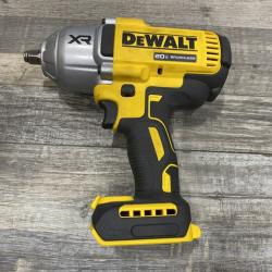 AS-IS DEWALT 20V MAX Lithium-Ion Cordless 1/2 in. Impact Wrench Kit