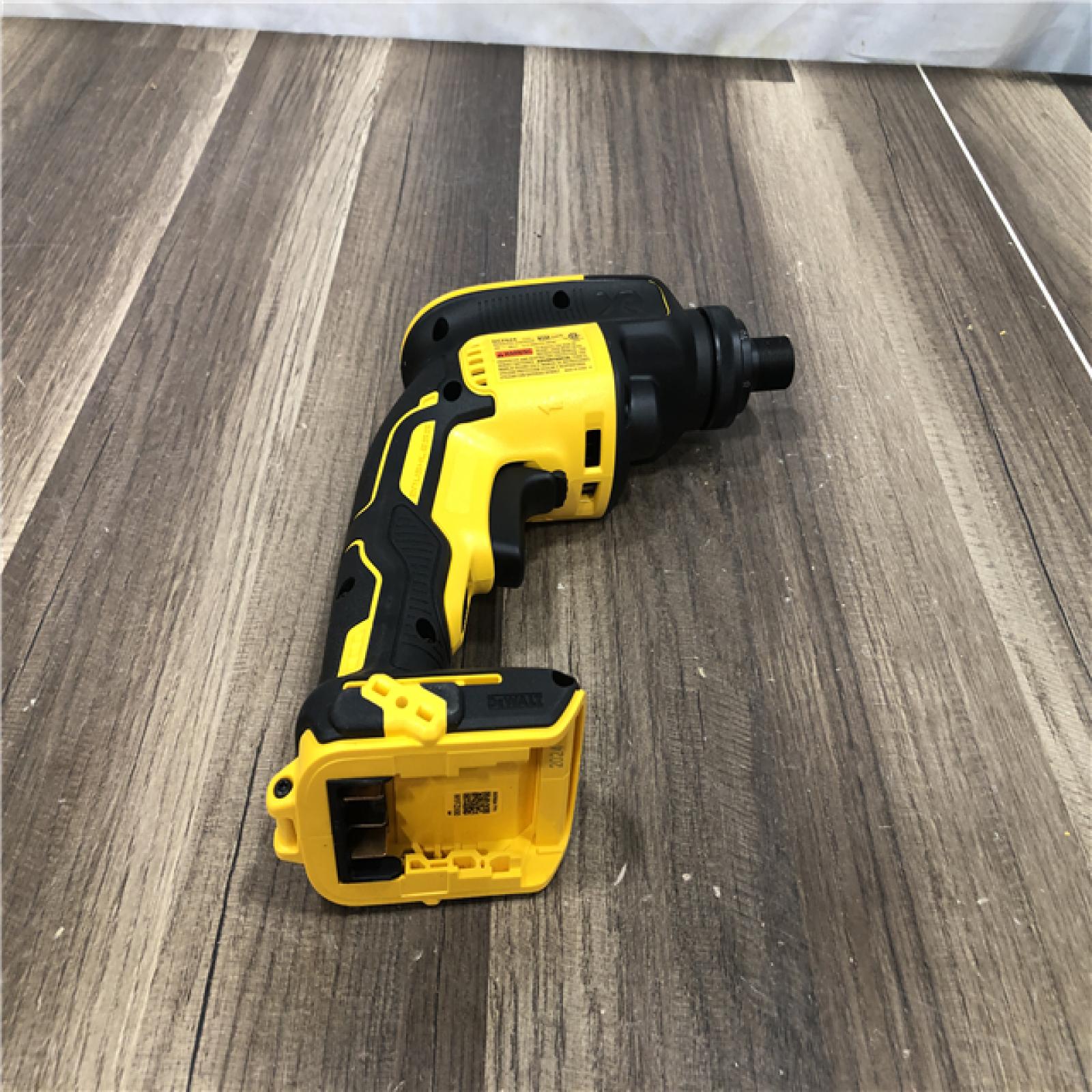 AS-IS DEWALT 20V MAX XR Cordless Brushless Drywall Screw Gun Threaded Clutch Housing (Tool Only)