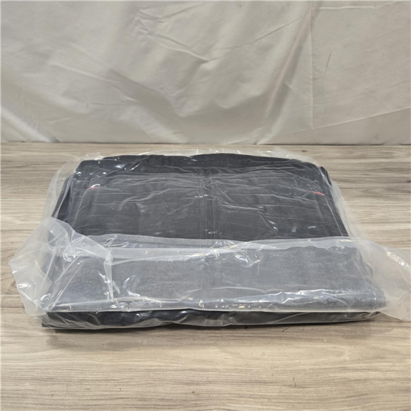 AS-IS Milwaukee Medium Women's M12 Heated AXIS Jacket