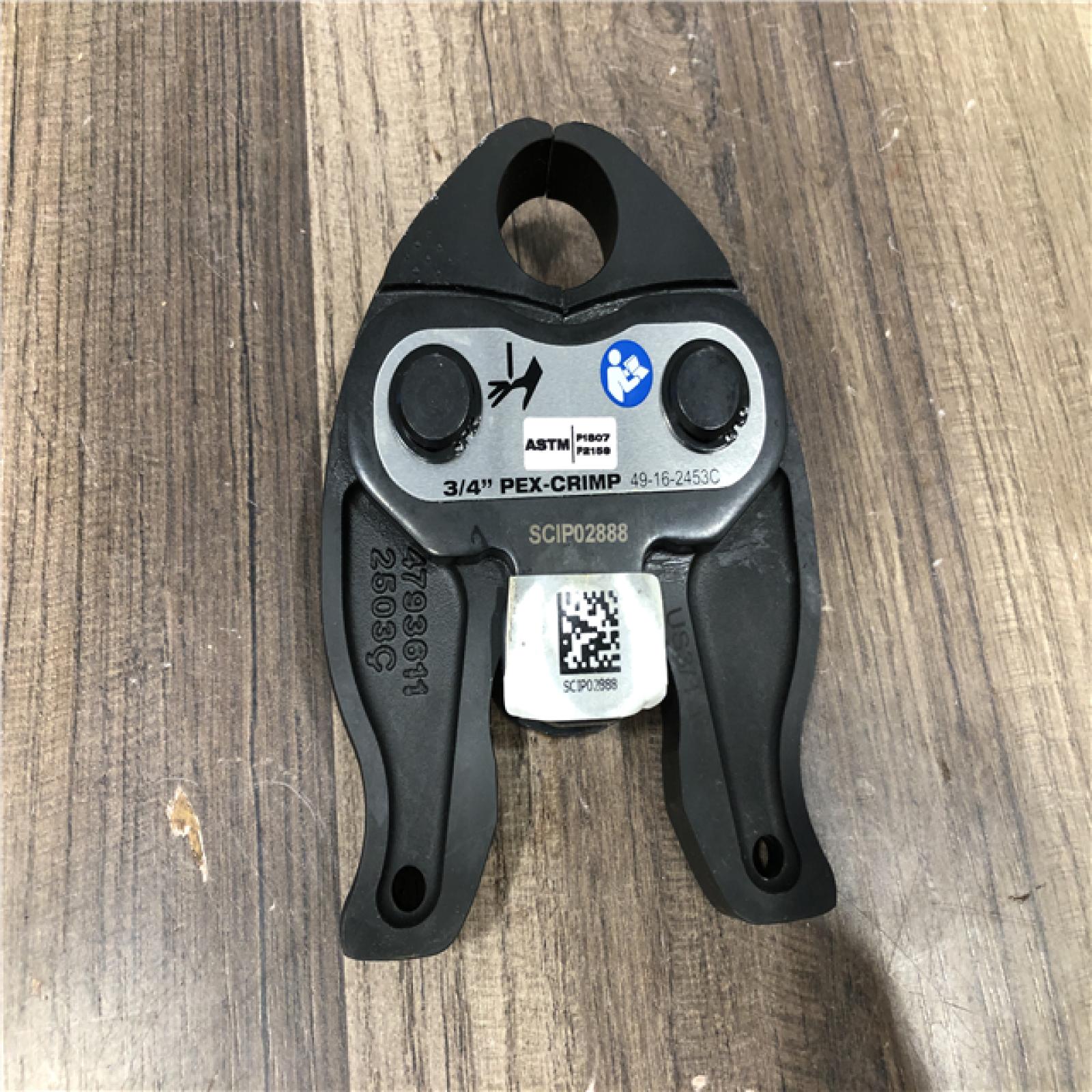 AS-IS Milwaukee 3/4 in. PEX Crimp Jaw for M12 FORCE LOGIC Press Tool