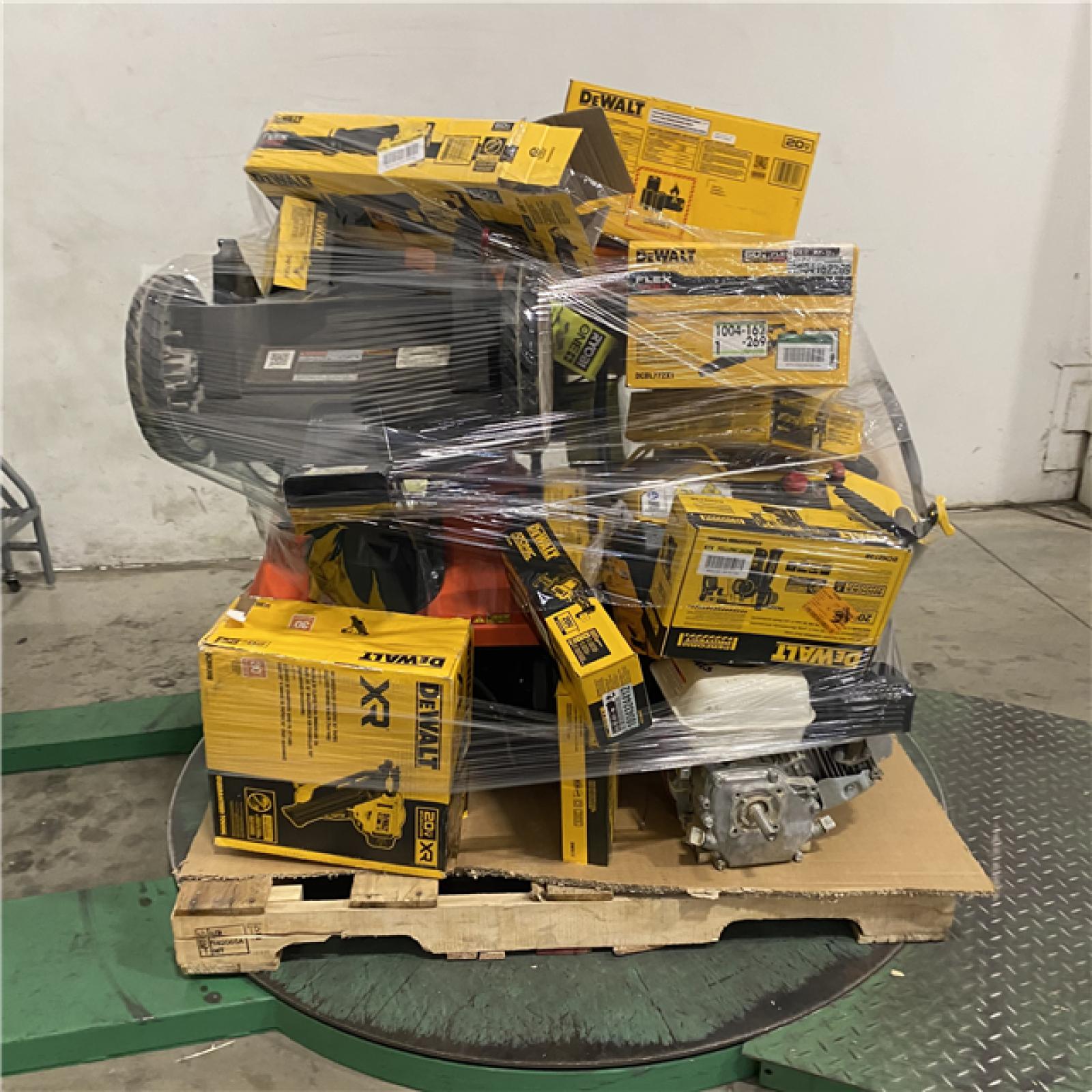 Dallas Location - As-Is Tool Pallet