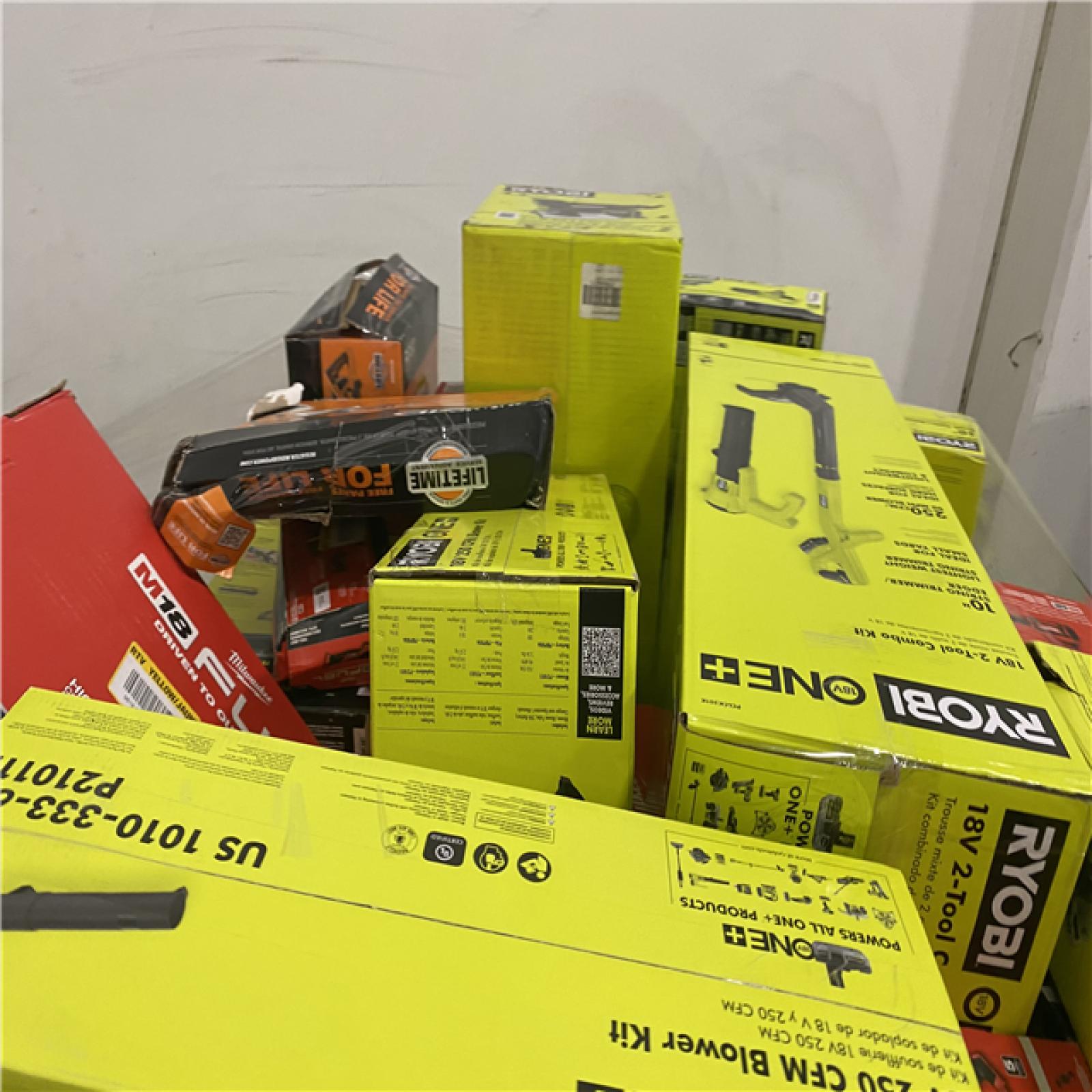 Dallas Location - As-Is Tool Pallet