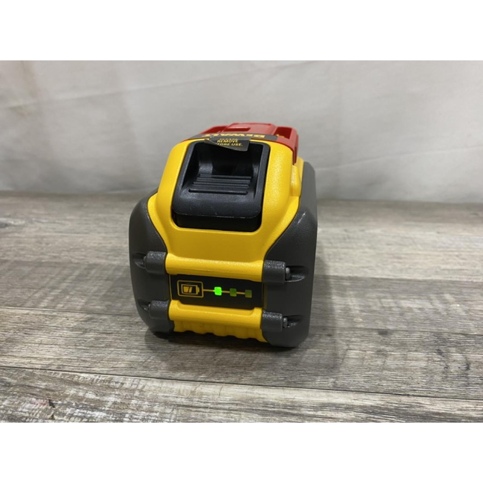 AS-IS DEWALT 20V/60V MAX FLEXVOLT Lithium-Ion 9.0Ah Battery and Charger Starter Kit