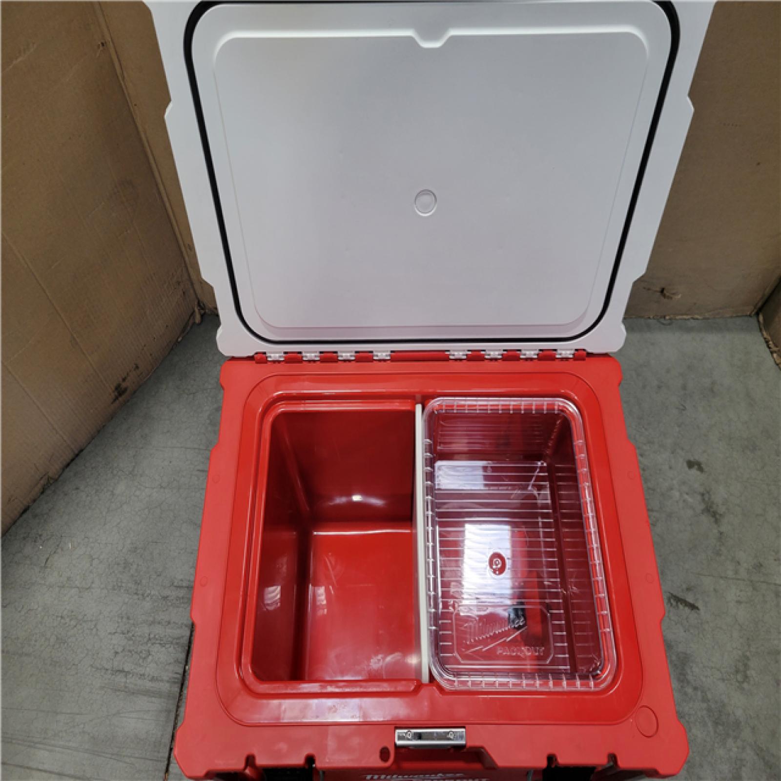 CALIFORNIA AS-IS LIKE NEW MILWAUKEE PACKOUT XL COOLER