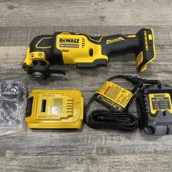 AS-IS DEWALT ATOMIC 20V MAX Cordless Brushless Oscillating Multi Tool Kit