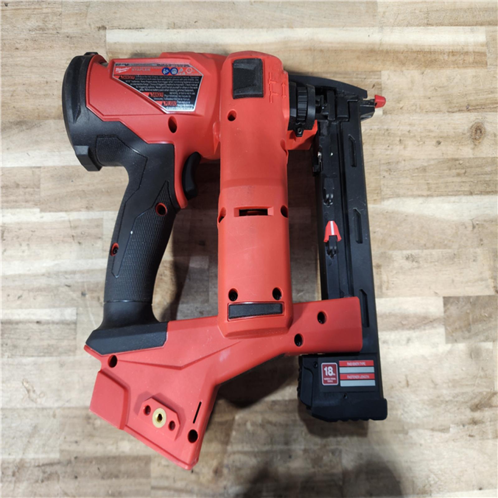 HOUSTON LOCATION - AS-IS Milwaukee FUEL 18-Volt Lithium-Ion Brushless Cordless 18-Gauge 1/4 in. Narrow Crown Stapler (Tool-Only)
