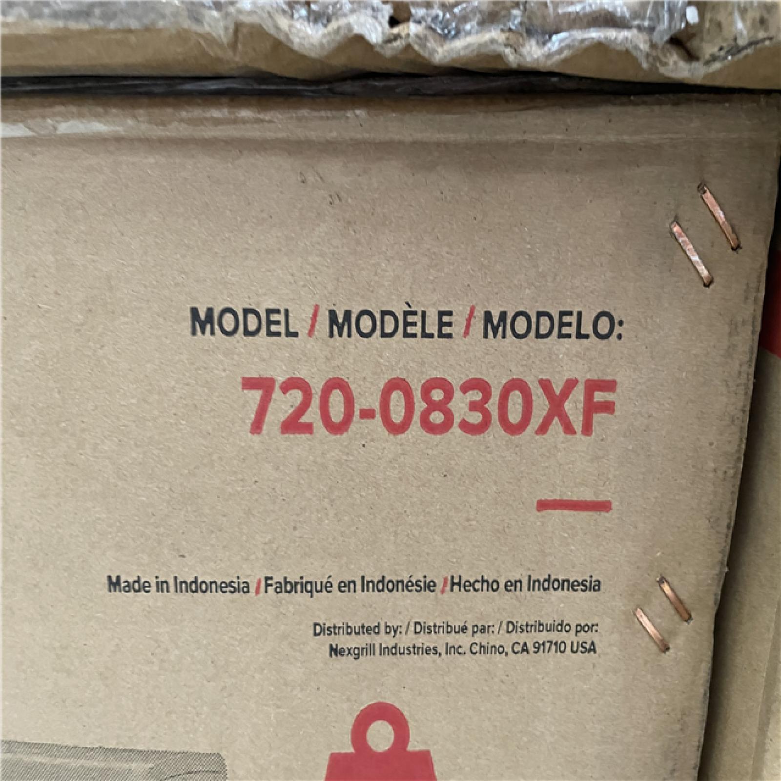 DALLAS LOCATION- 4 Burner Stainless Steel Propane Gas Grill PALLET (3 UNITS)
