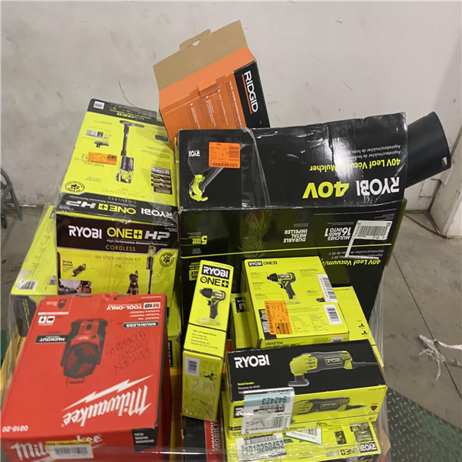 Dallas Location - As-Is Tool Pallet