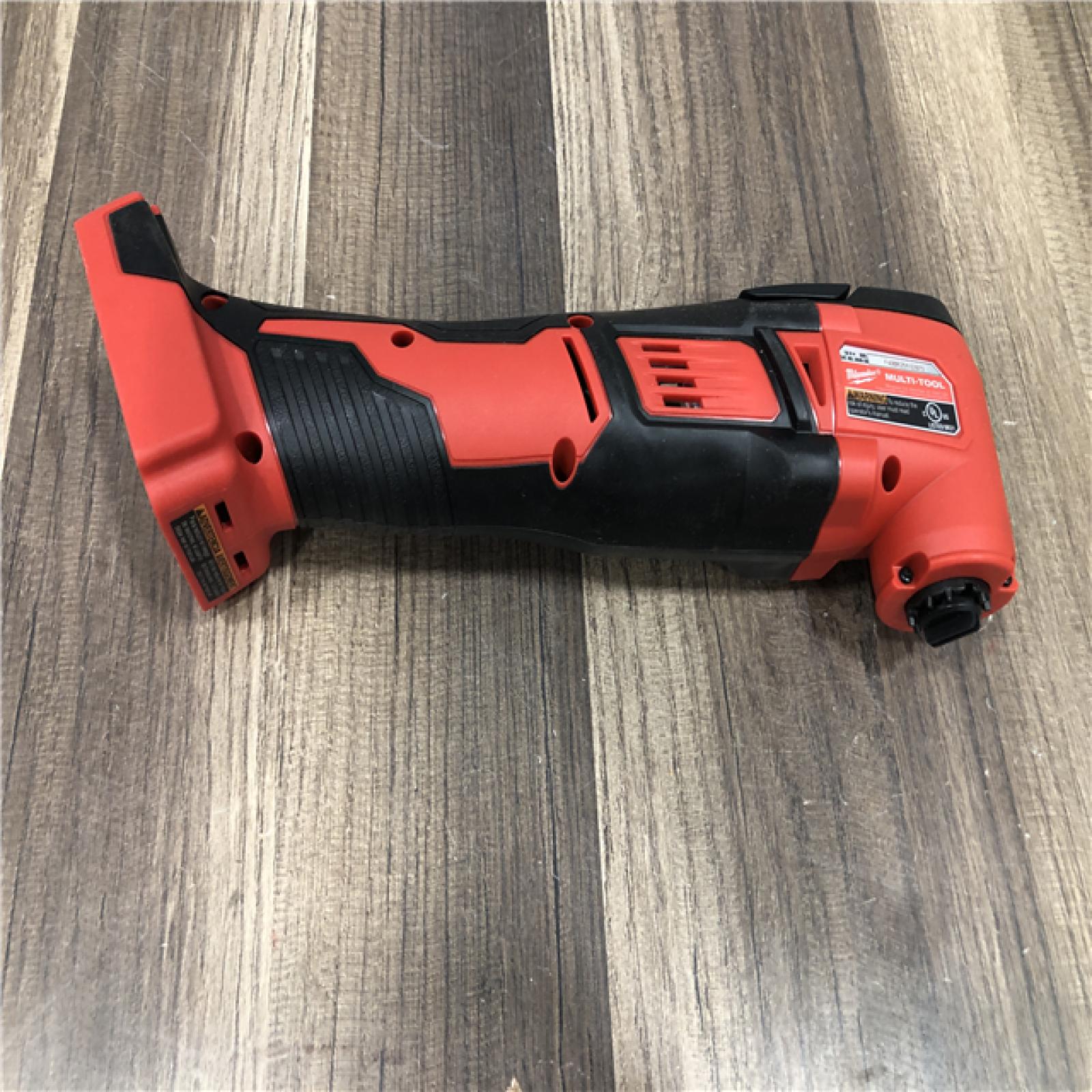 AS-IS Milwaukee  18V Lithium-Ion Cordless Oscillating Multi-Tool (Tool-Only)