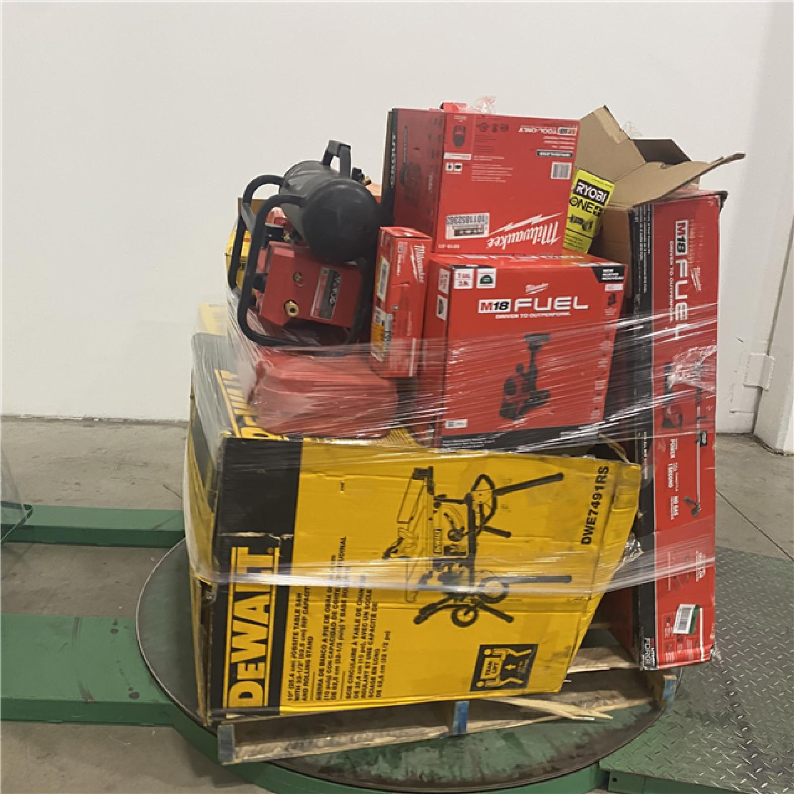 Dallas Location - As-Is Tool Pallet
