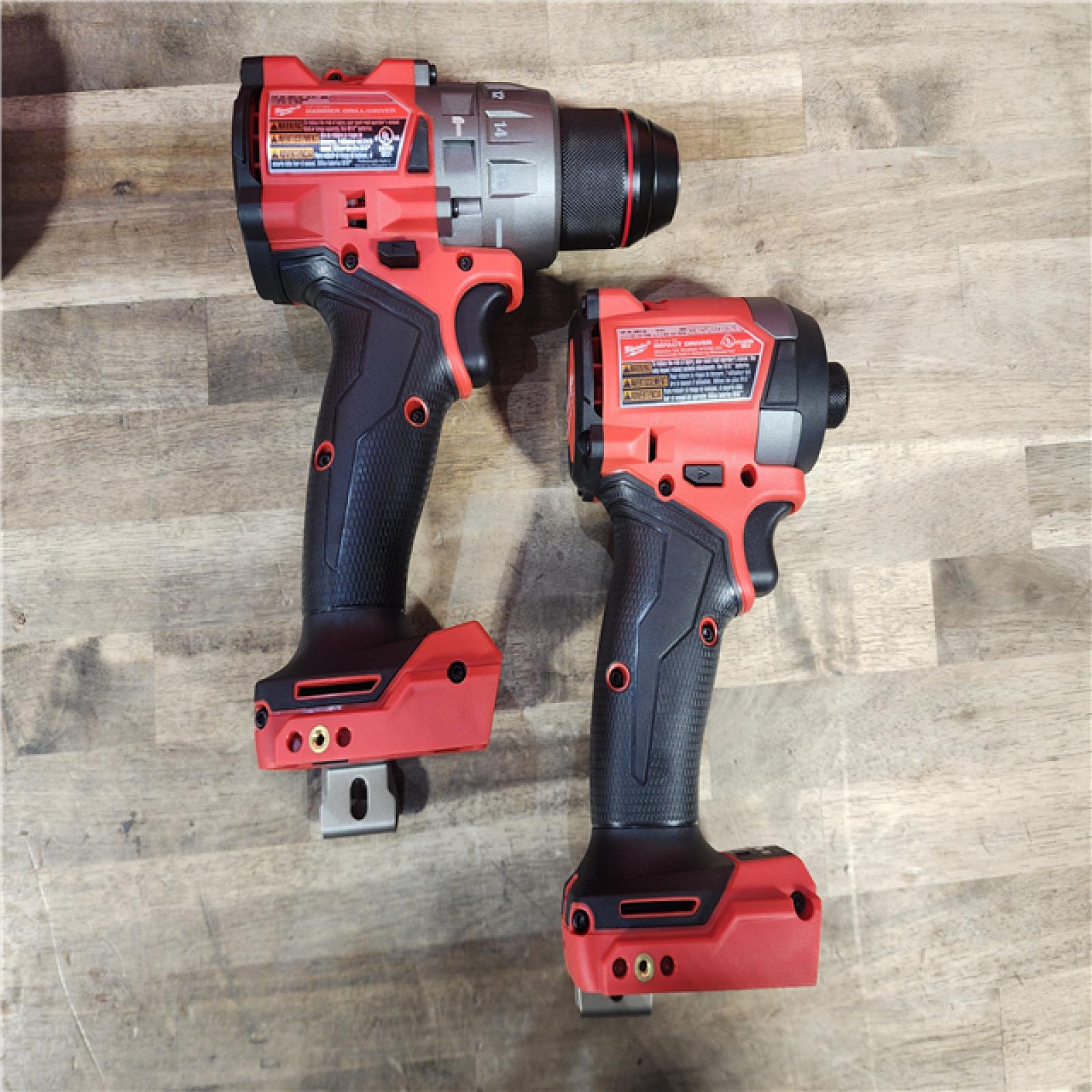 HOUSTON LOCATION - AS-IS (APPEARS LIKE NEW) MILWAUKEE M18 FUEL 18V Lithium-Ion Brushless Cordless Hammer Drill and Impact Driver Combo Kit (2-Tool) with 2 Batteries