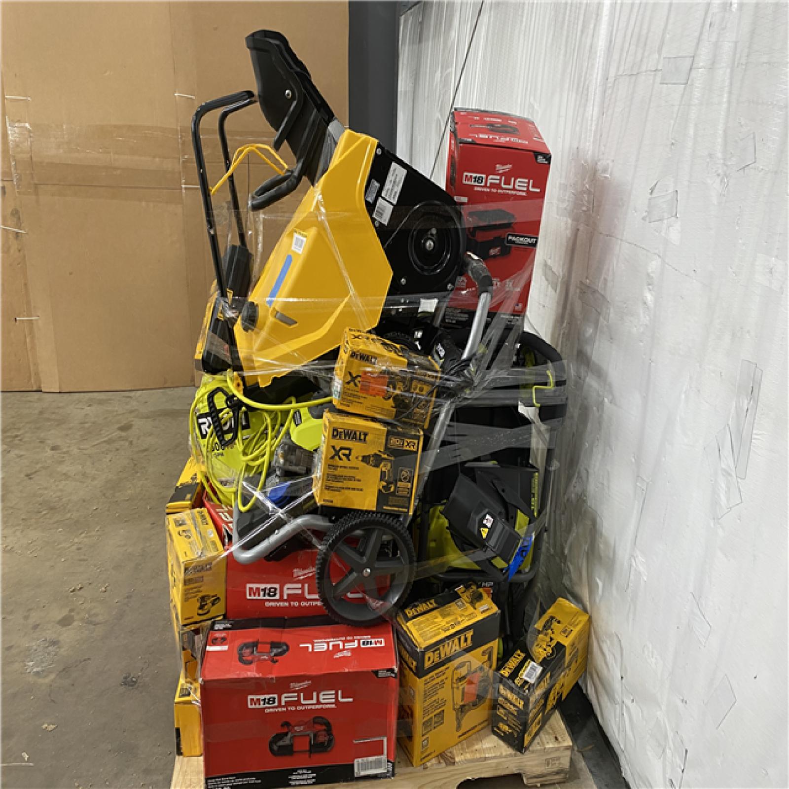 Houston Location AS IS - Tool Pallet