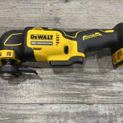 AS-IS DEWALT ATOMIC 20V MAX Cordless Brushless Oscillating Multi Tool Kit