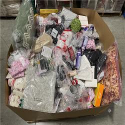 DALLAS LOCATION- NEW!- BULLSEYE MIXED CLOTHING PALLET (300 UNITS)