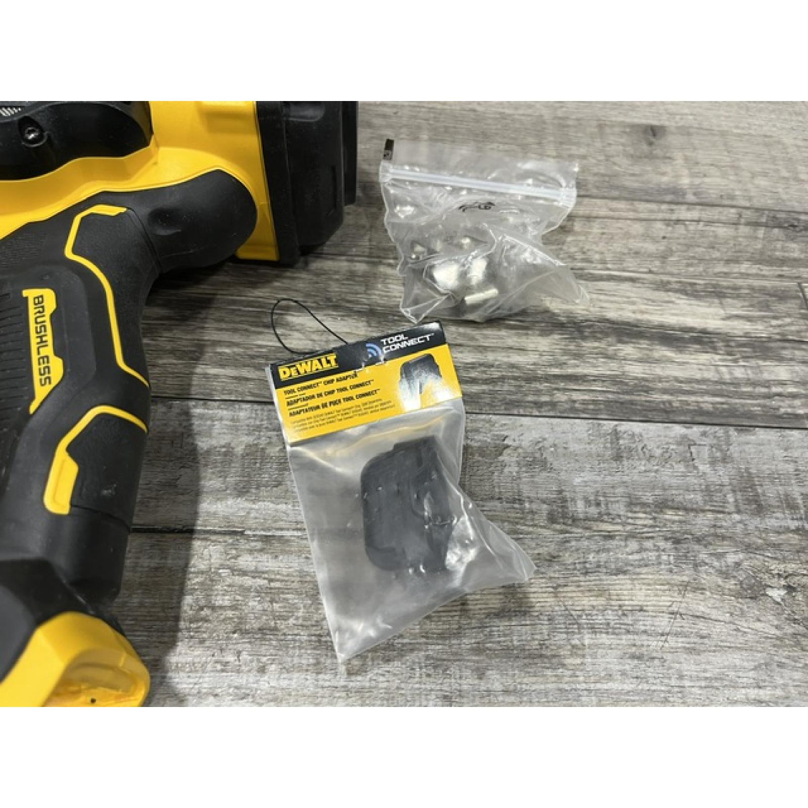 AS-IS DEWALT 20V MAX XR 18 Gauge Cordless Brad Nailer (Tool Only)