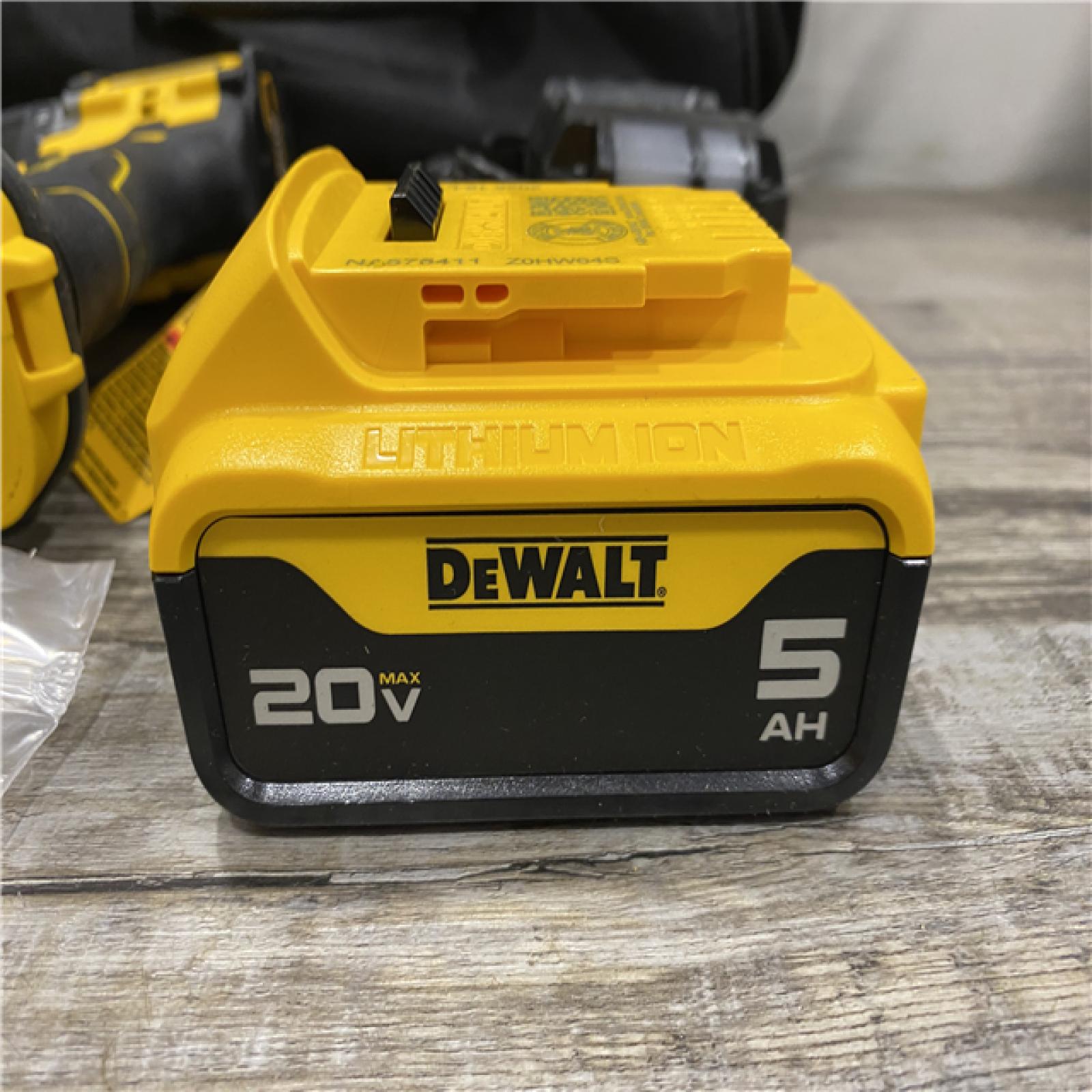 AS-IS DEWALT ATOMIC 20V Lithium-Ion Cordless 1/2 in. Hammer Drill Kit