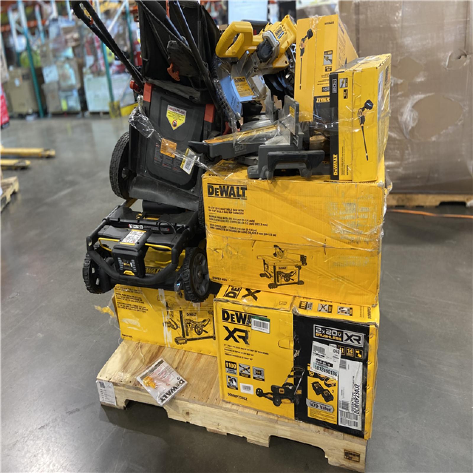 DALLAS LOCATION - TOOL PALLET