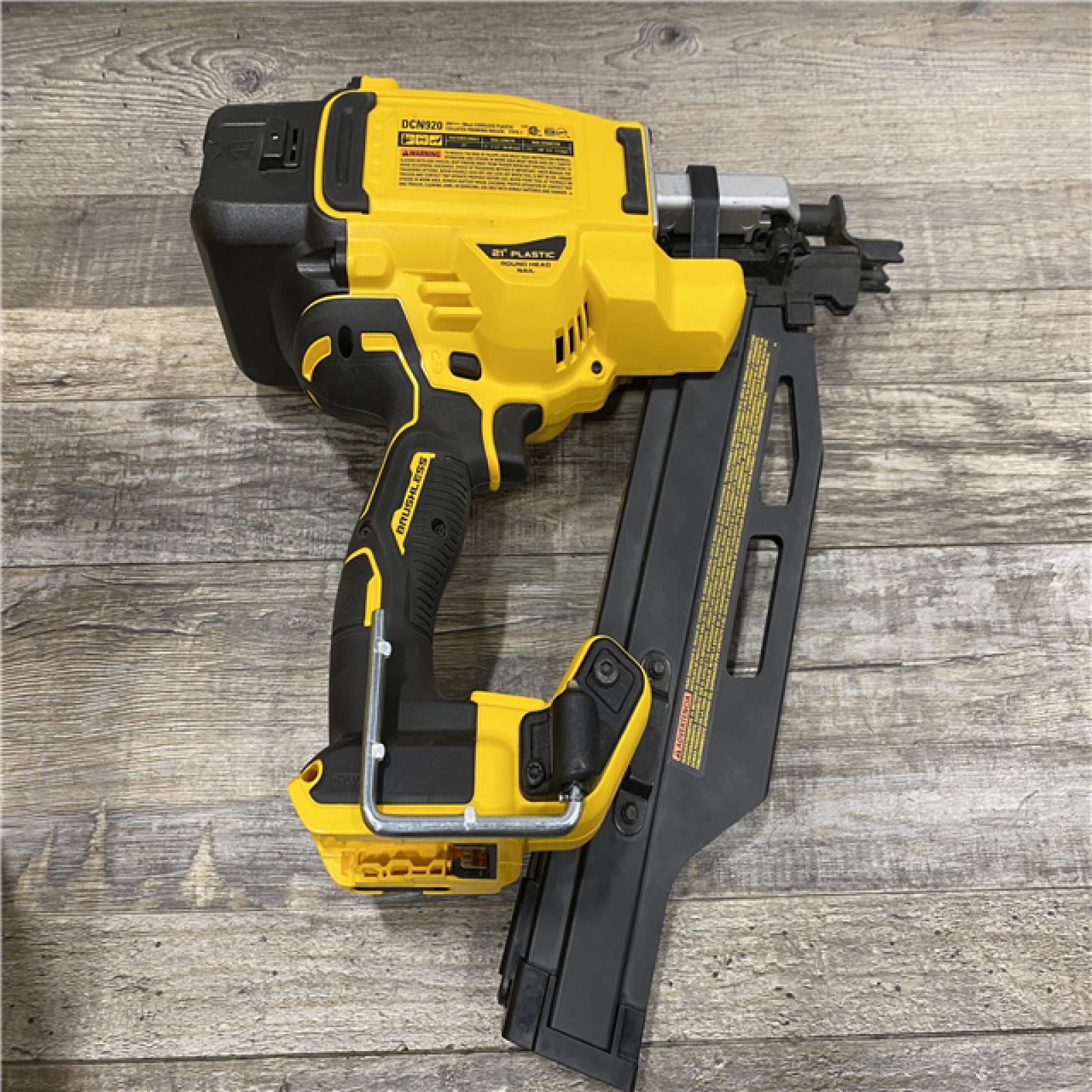 AS-IS DEWALT 20-Volt 21° Cordless Framing Nailer (Tool-Only)