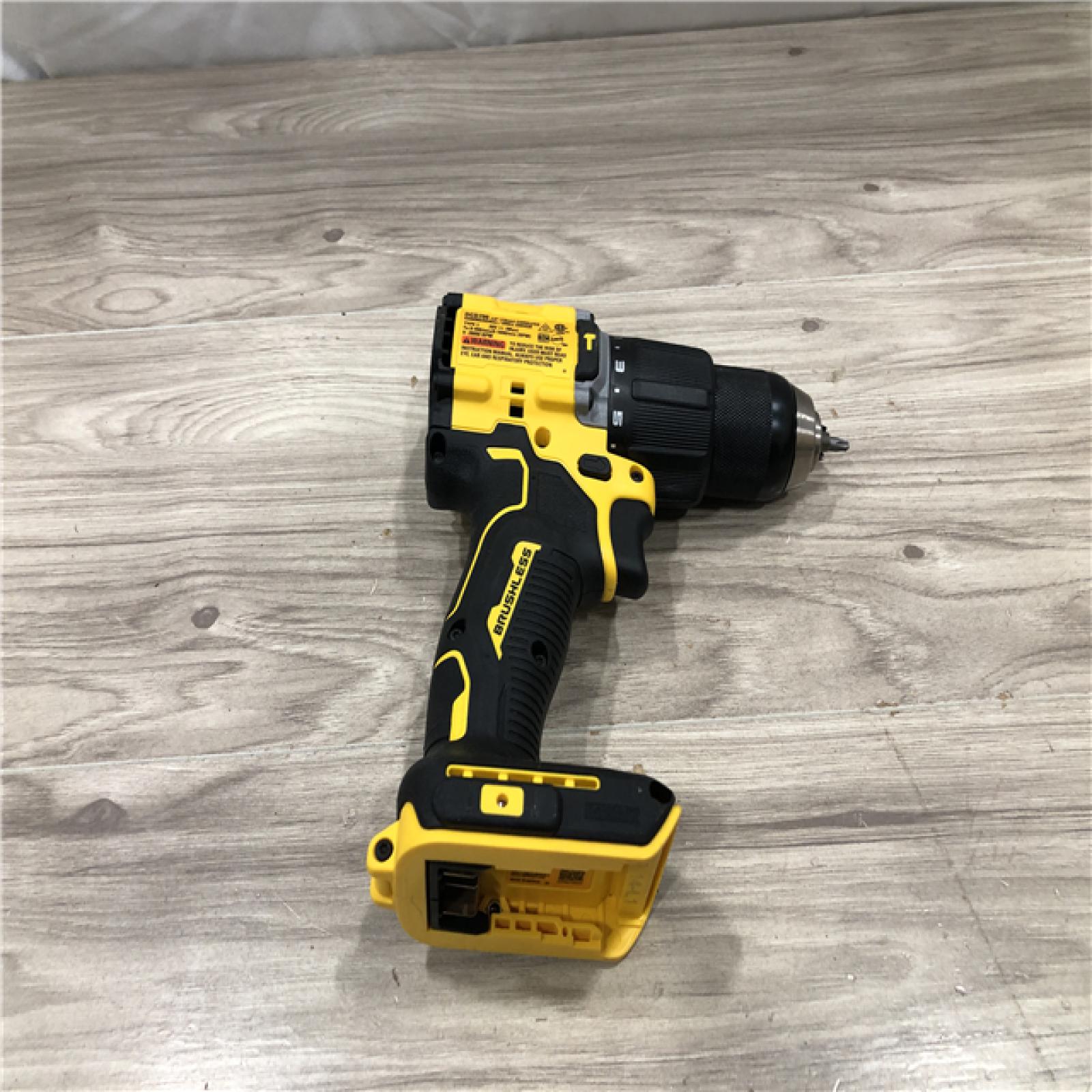 AS-IS DEWALT ATOMIC 20V Lithium-Ion Cordless 1/2 in. Hammer Drill Kit