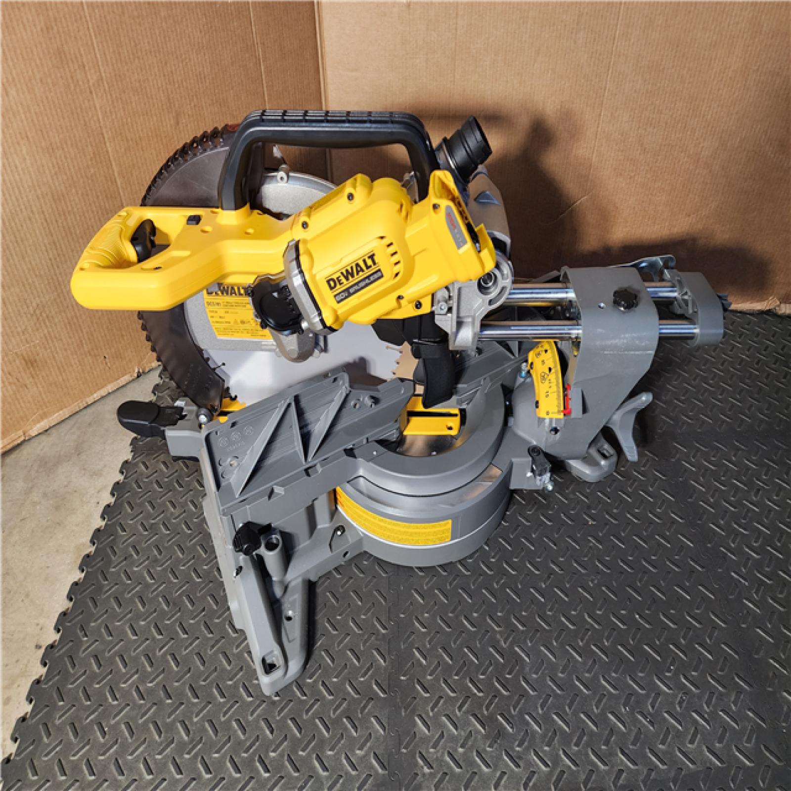HOUSTON LOCATION - AS-IS DEWALT 60V Lithium-Ion 12 in. Cordless Sliding Miter Saw (Tool Only)