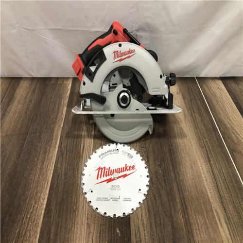 AS-IS Milwaukee 18V Lithium-Ion Brushless Cordless 7-1/4 in. Circular Saw (Tool-Only)