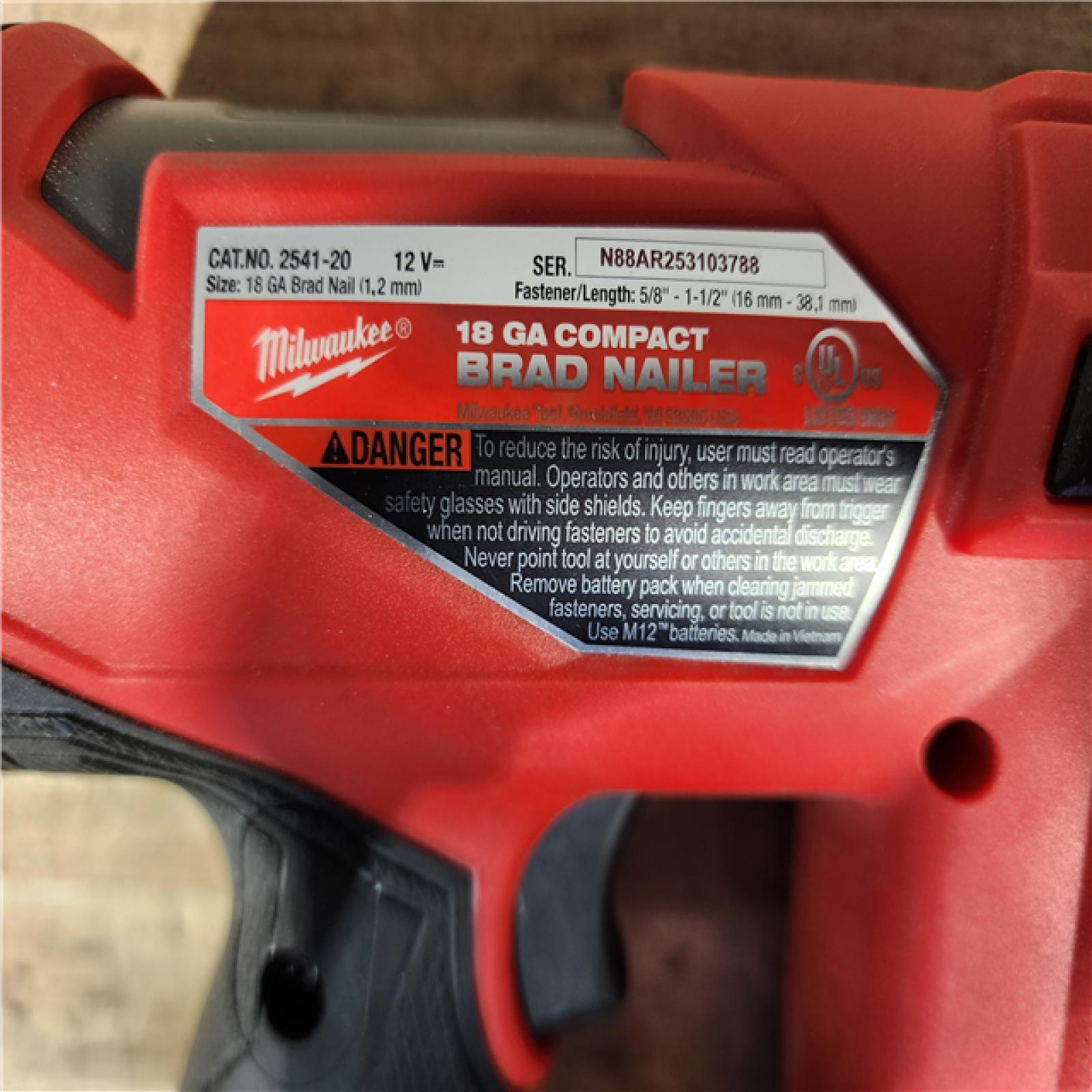 HOUSTON LOCATION - AS-IS Milwaukee FUEL 12-Volt Lithium-Ion Brushless Cordless 18-Gauge 1-1/2 in. Compact Brad Nailer (Tool Only)