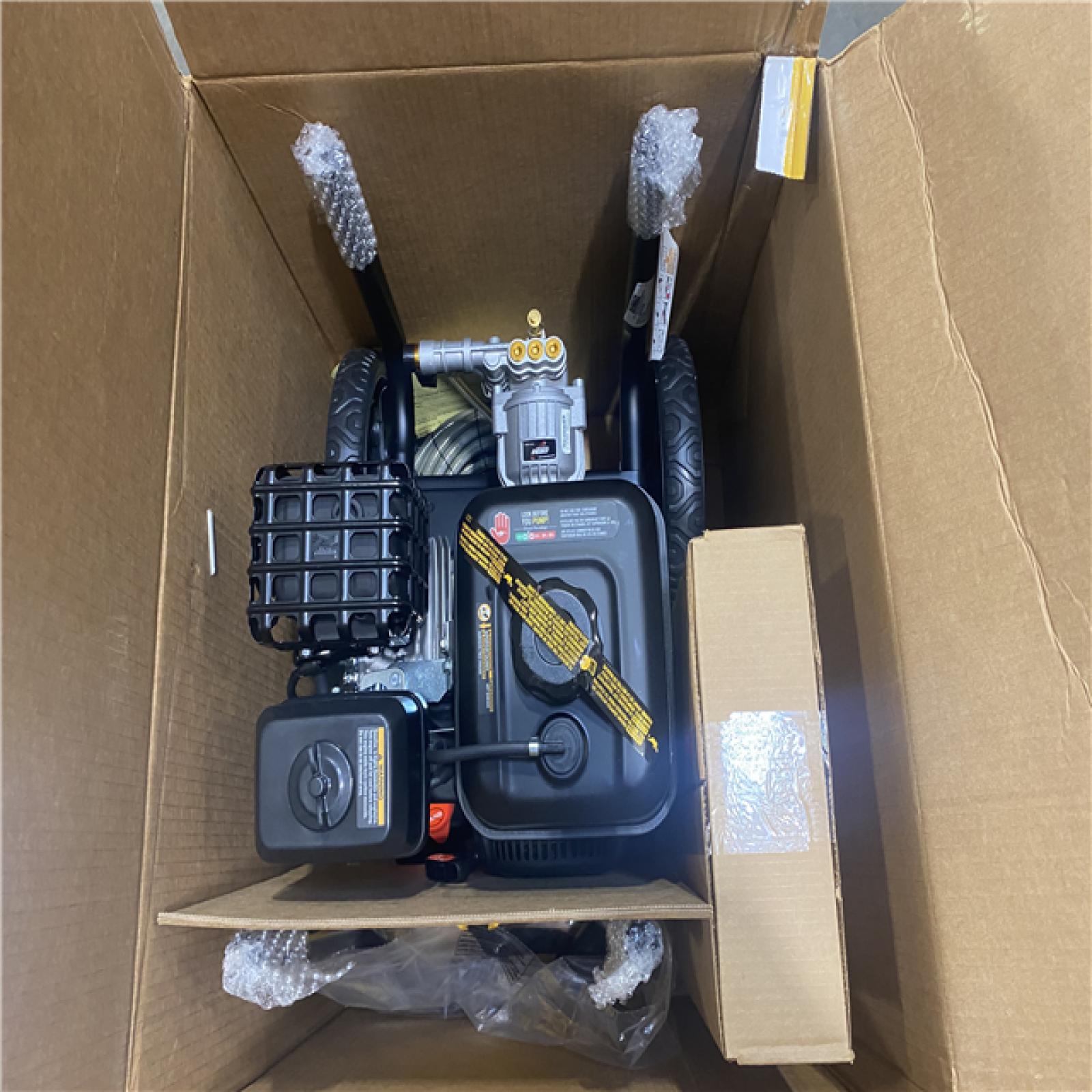 Dallas Location - As-Is DEWALT 3400 psi 2.5 GPM Gas Cold Water Pressure Washer