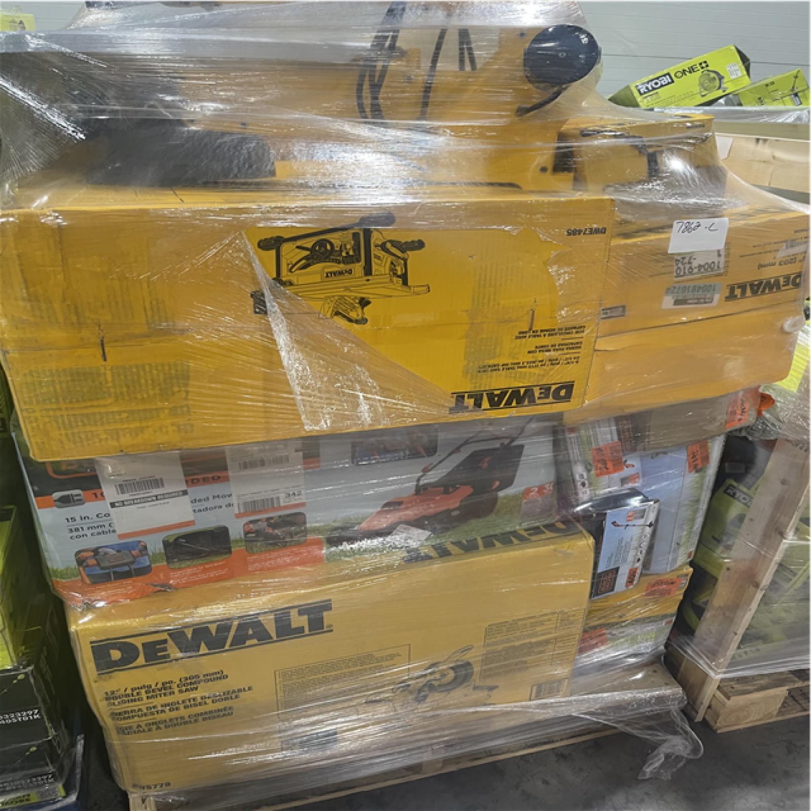 Pittston Location As-Is Power Tools High Piece count Partial Truckload (13 Pallets) 7862-C
