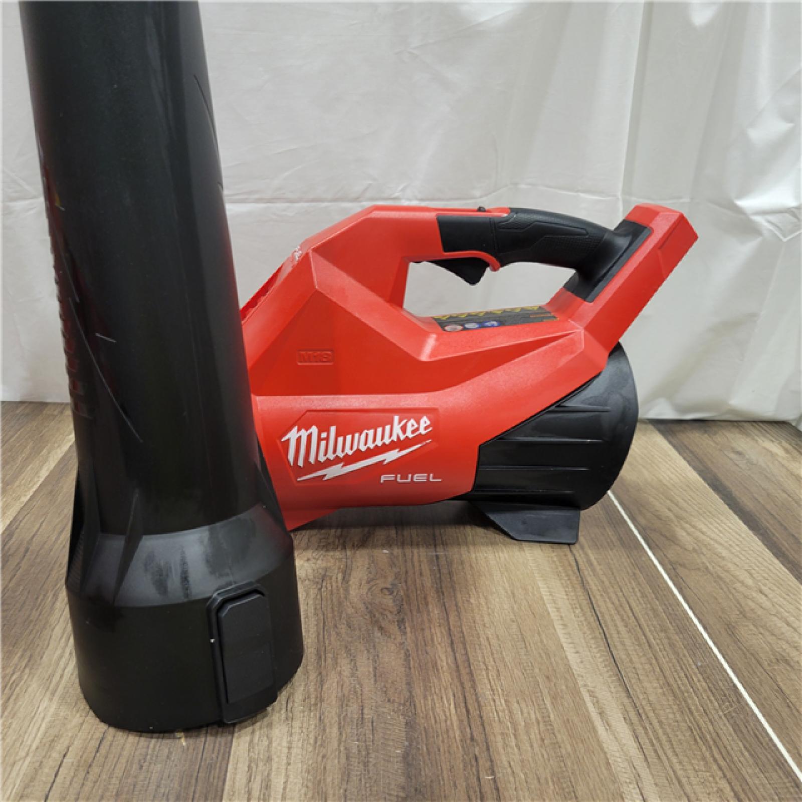 AS-IS Milwaukee M18 FUEL 120 MPH 500 CFM 18V Lithium-Ion Brushless Cordless Handheld Blower (Tool-Only)