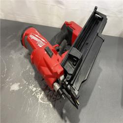 AS-IS - Milwaukee M18 FUEL 3-1/2 in. 18-Volt 21-Degree Lithium-Ion Brushless Cordless Framing Nailer