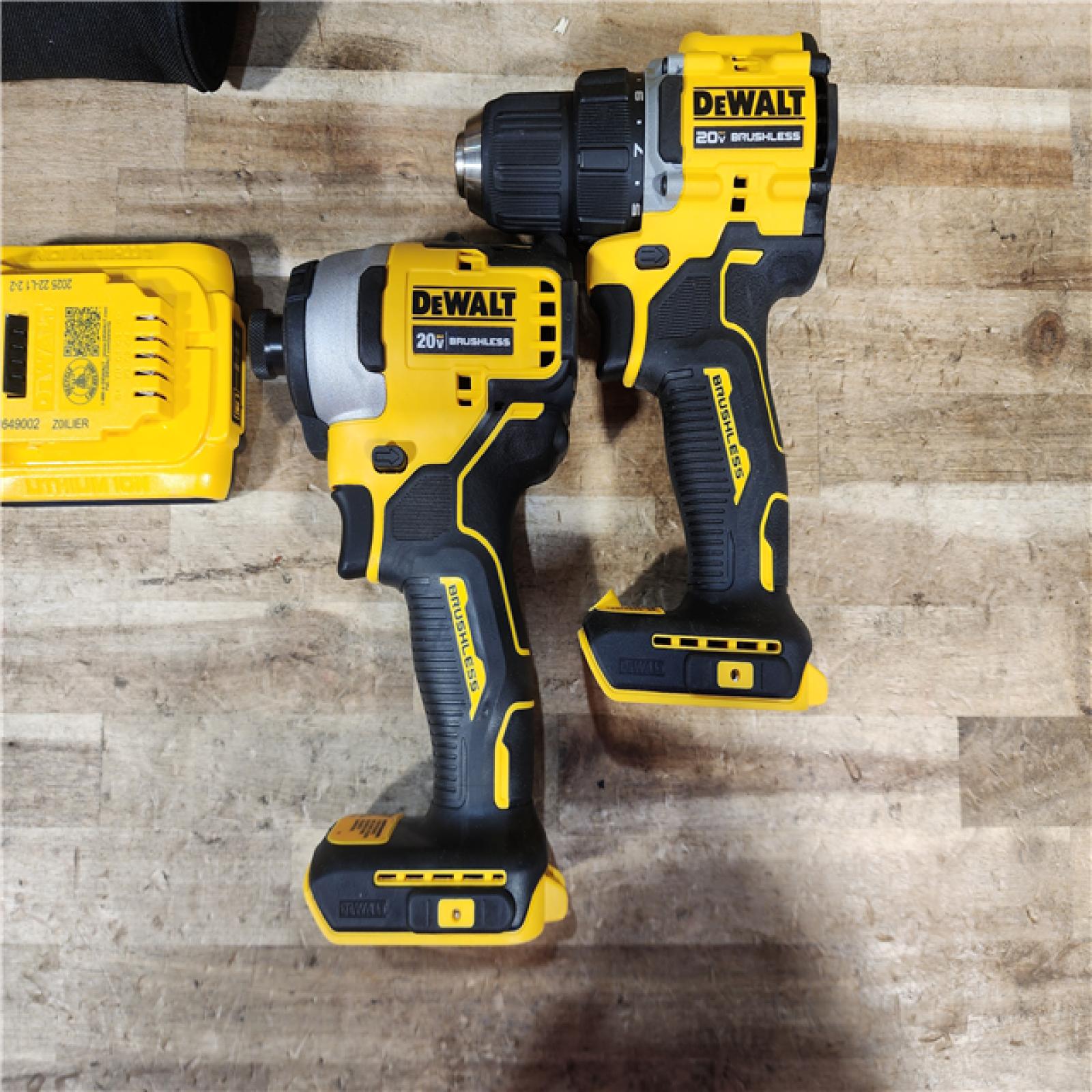 HOUSTON LOCATION - AS - IS DEWALT ATOMIC 20-Volt MAX Lithium-Ion Cordless Combo Kit