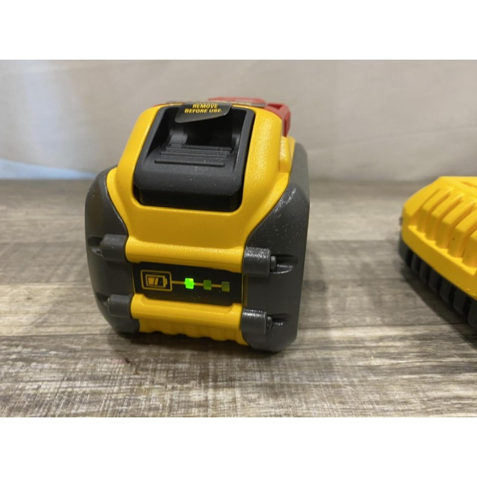 AS-IS DEWALT 20V/60V MAX FLEXVOLT Lithium-Ion 9.0Ah Battery and Charger Starter Kit