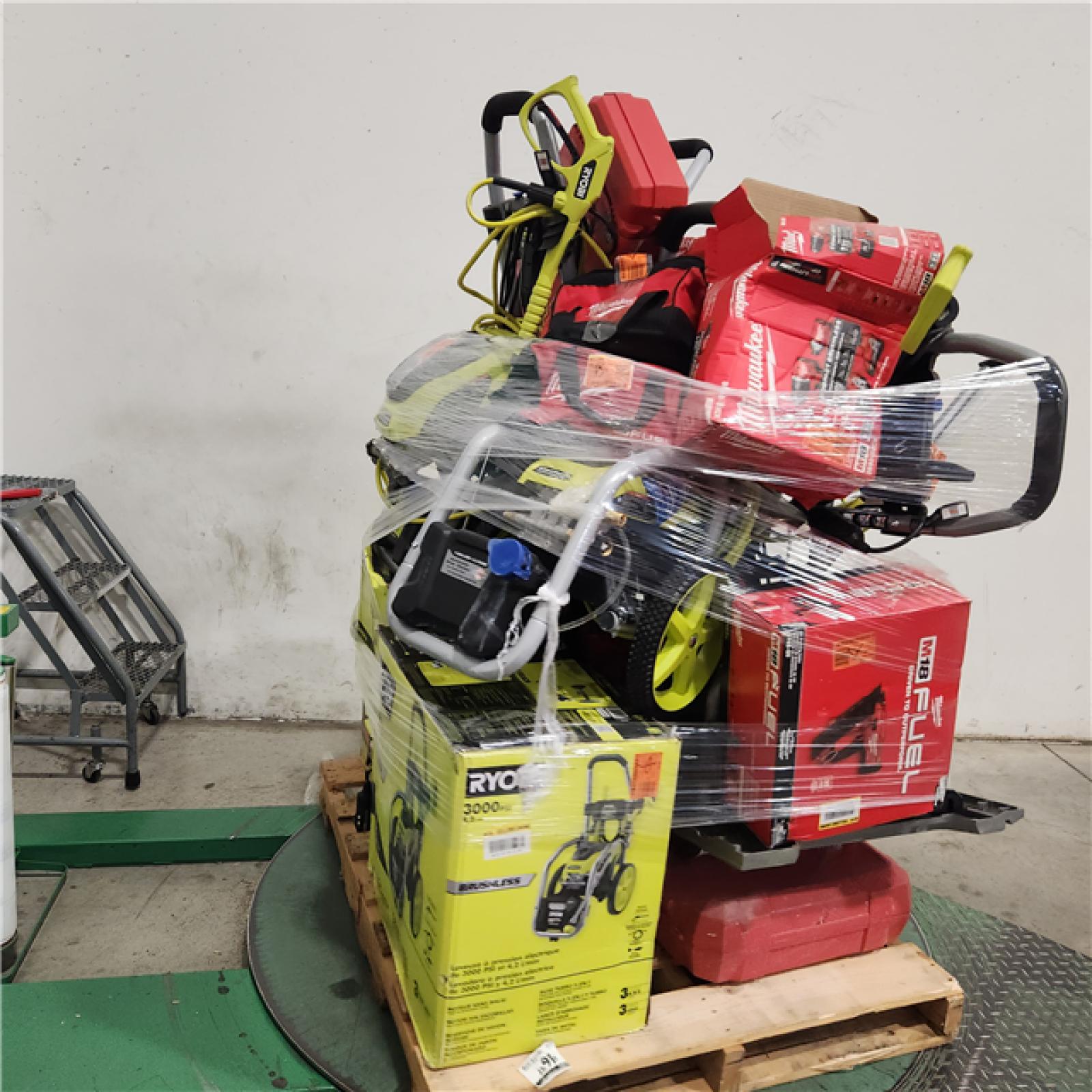 Dallas Location - As-Is Tool Pallet