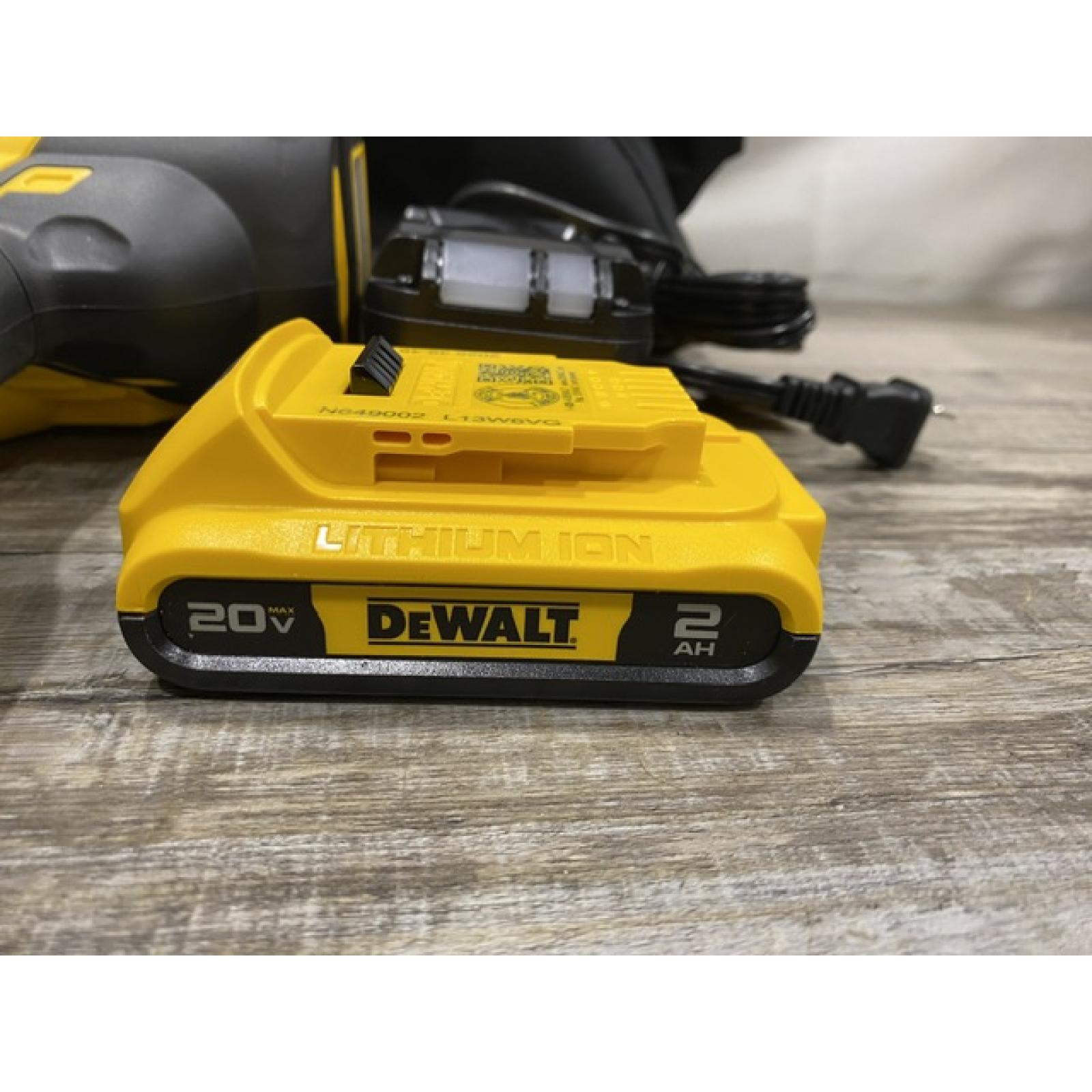AS-IS DEWALT 20V MAX XR 16-Gauge Electric Cordless Angled Finishing Nailer Kit