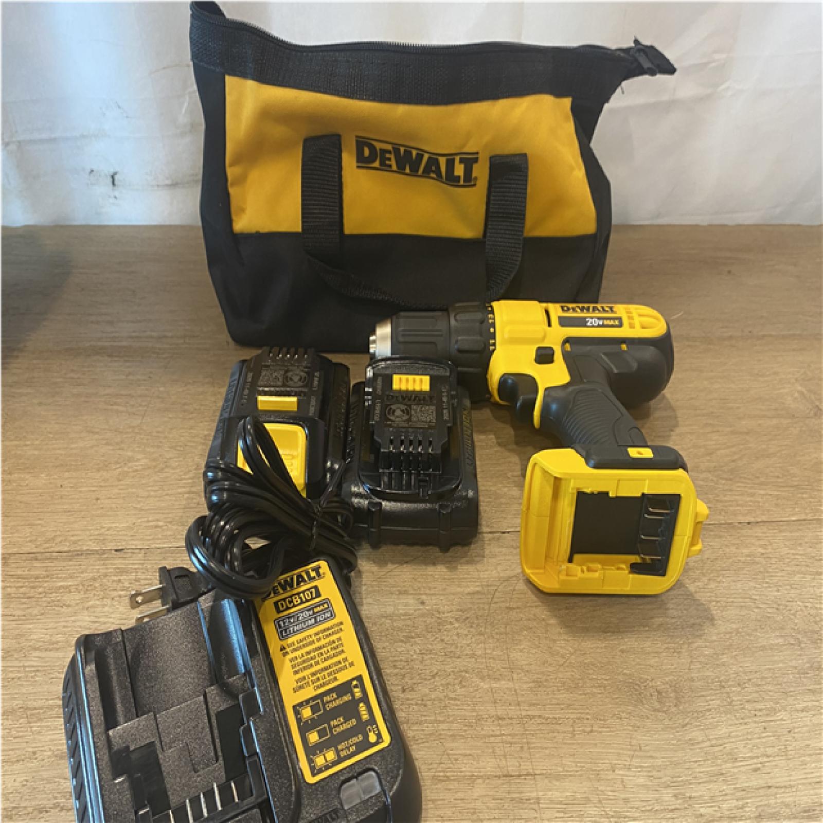 AS-IS DEWALT 20V MAX Cordless 1/2 in. Drill/Driver Kit